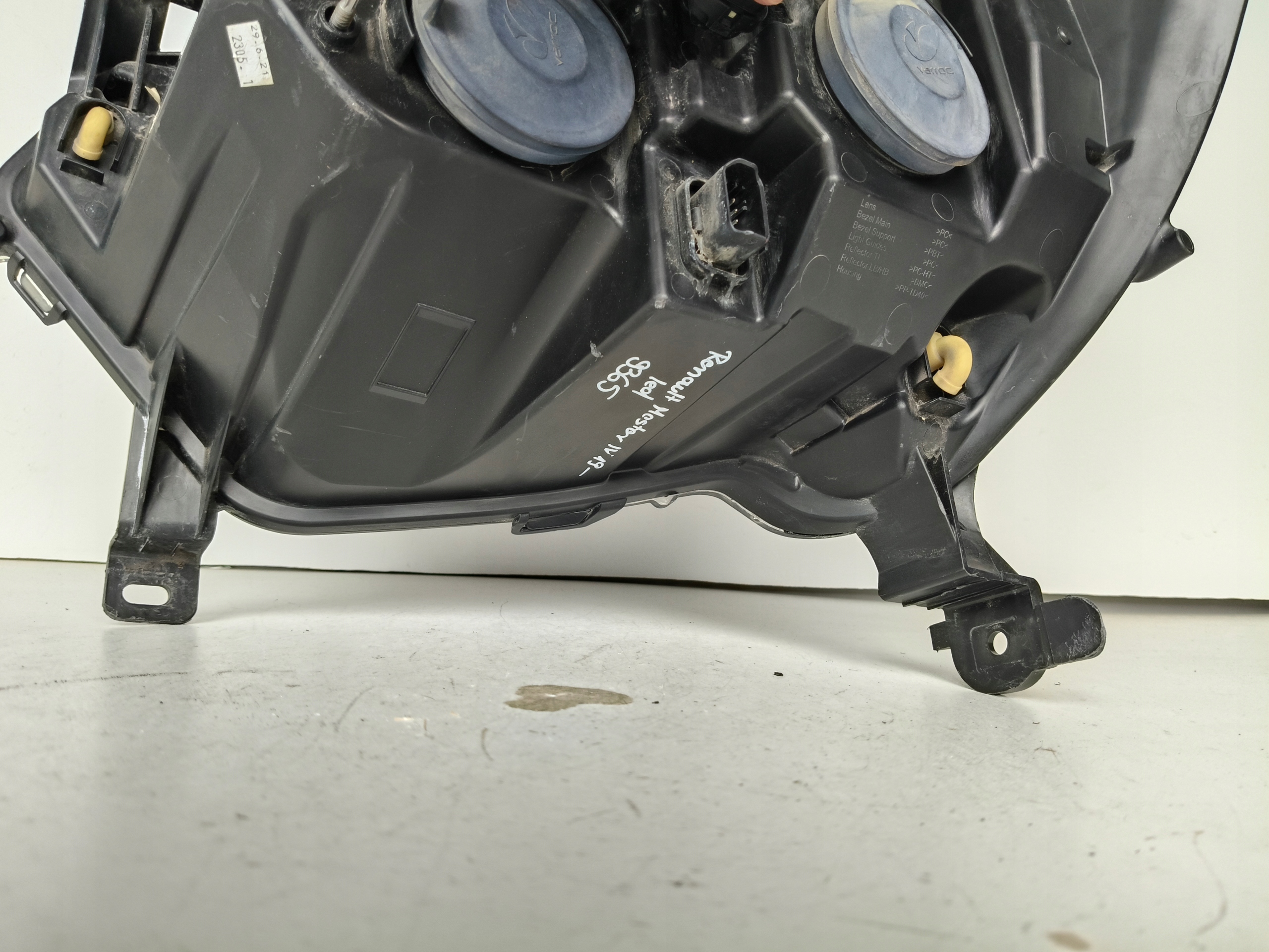 Licht rechts REFLEKTOR RENAULT MASTER IV 19- LED