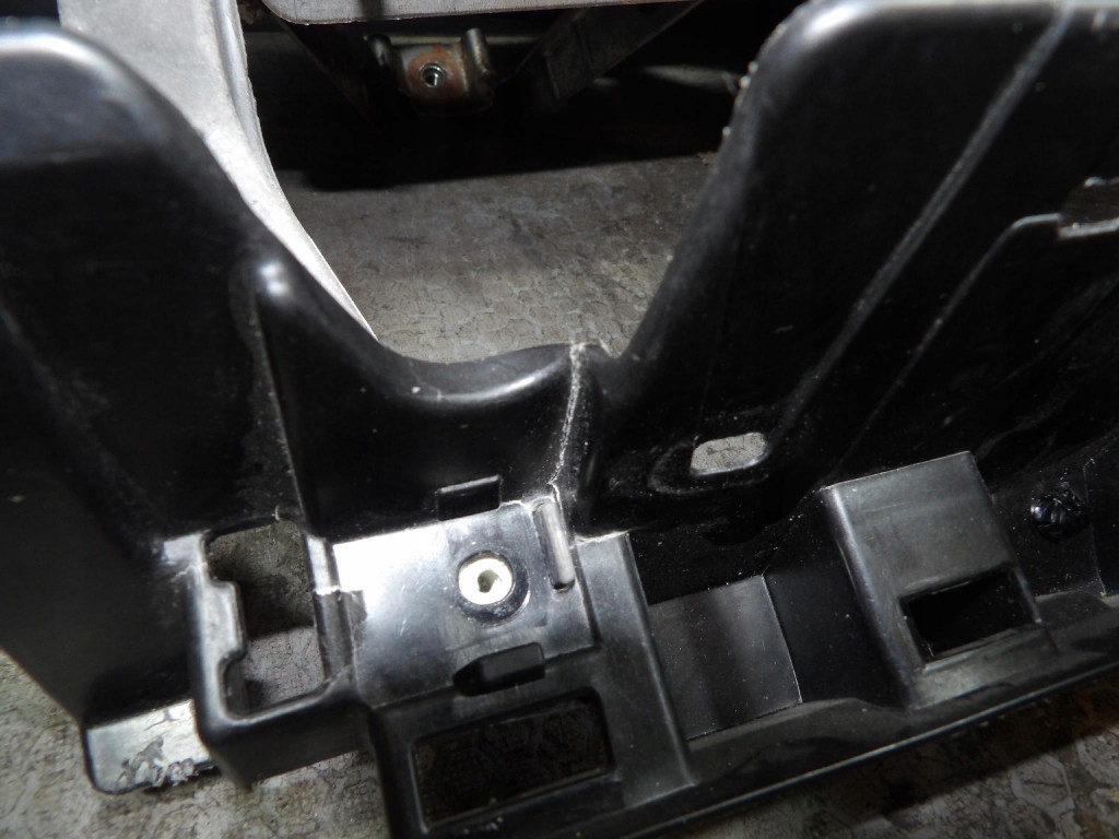 PEUGEOT 508 and LIFT dashboard cockpit console airbag