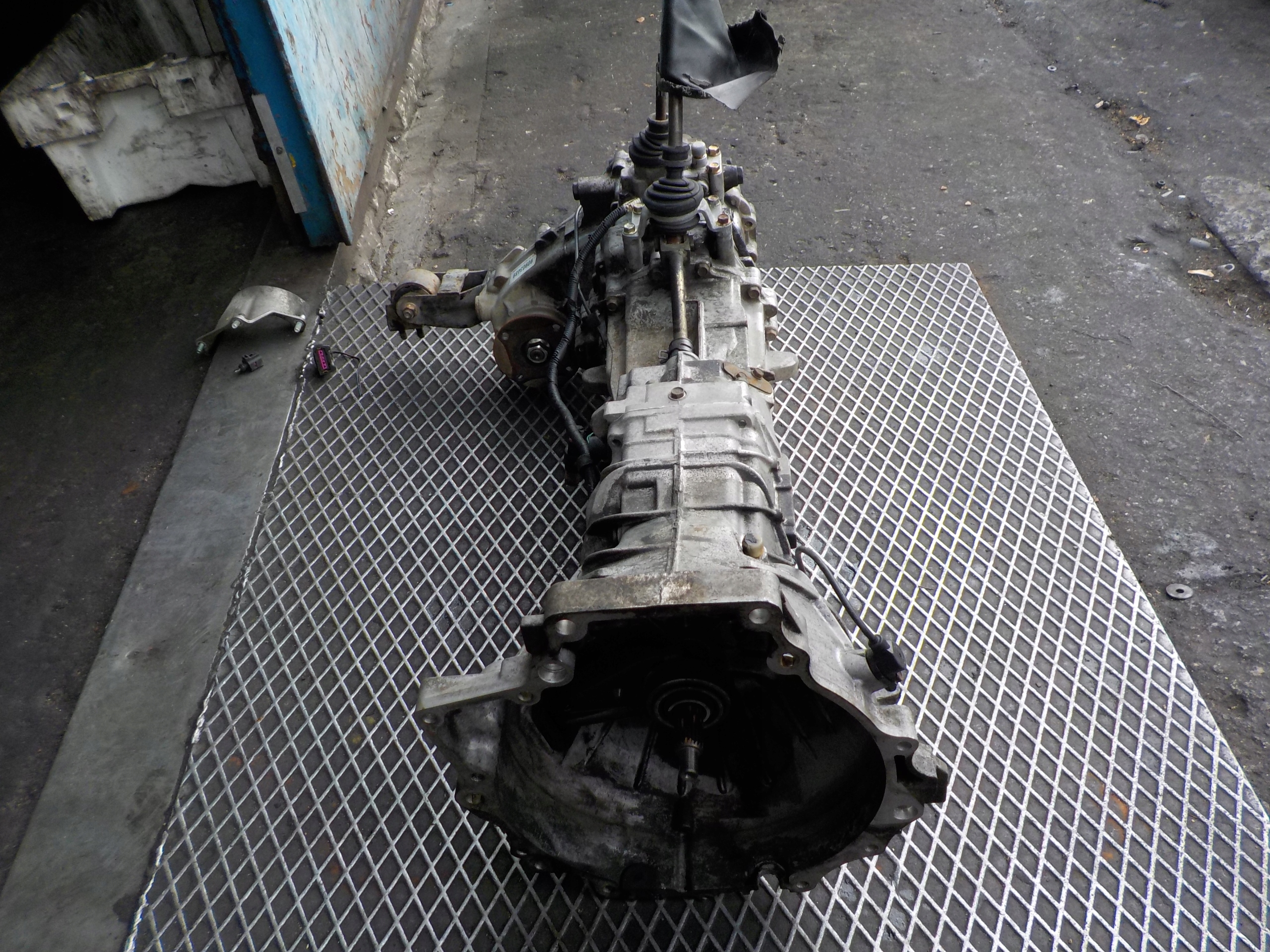 KIA SPORTAGE and 2.0 TD 4WD original gearbox, SK-3 K011