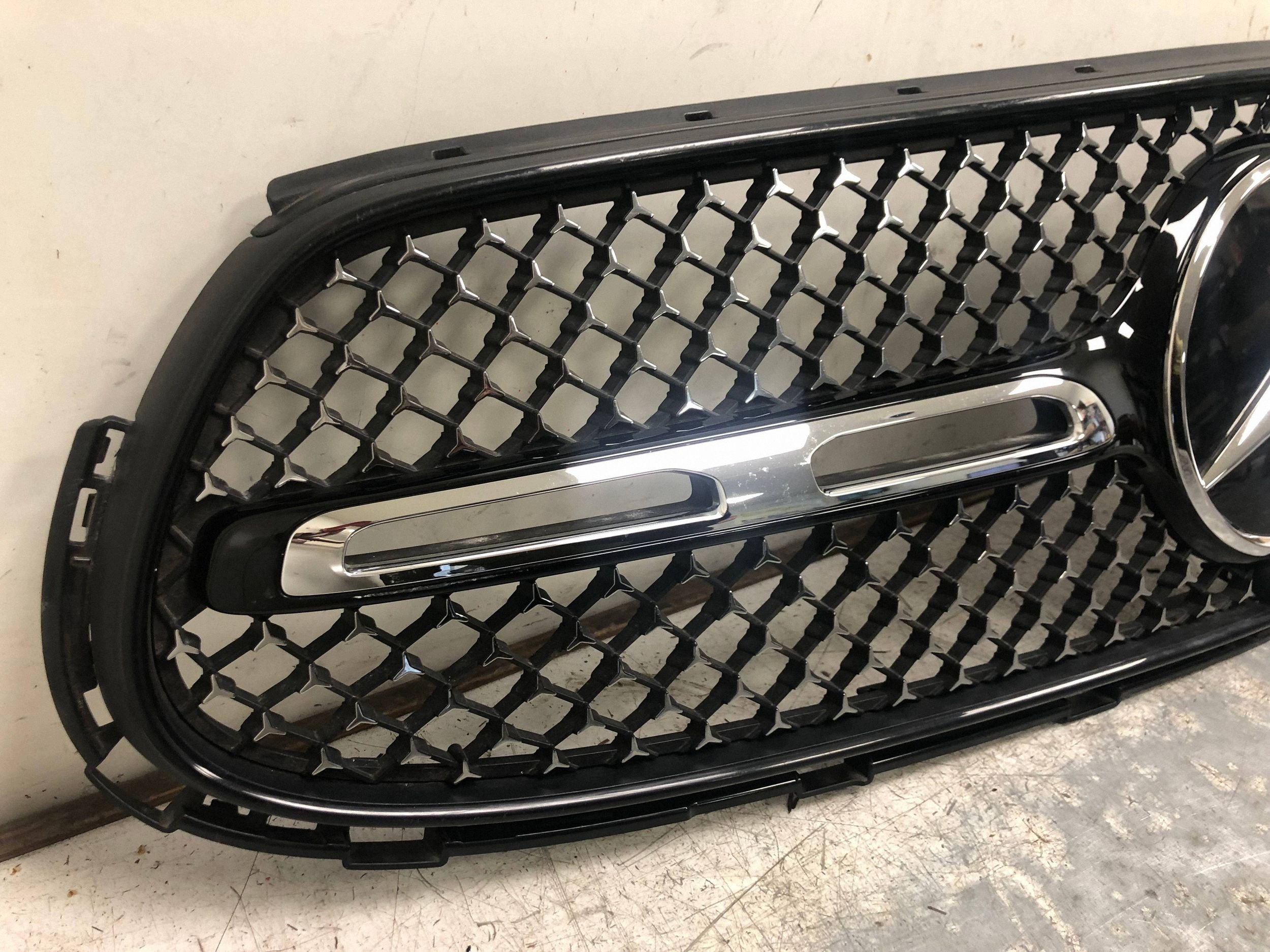 grill grill AMG LINE MERCEDES W254 A2548881800