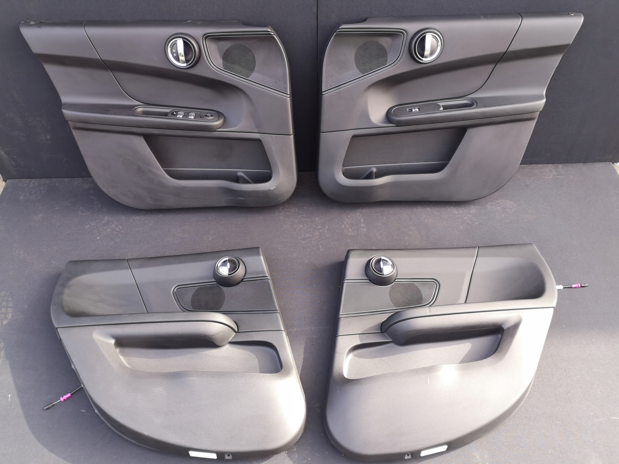 Essuie-glace Mini Countryman F60 1.5 Cooper 136 CV Essence 100 KW