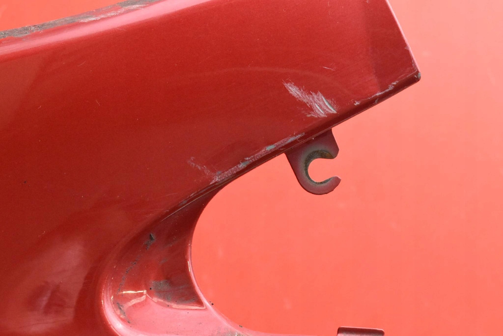 fender left front front red TOYOTA VERSO LIFT 13-18
