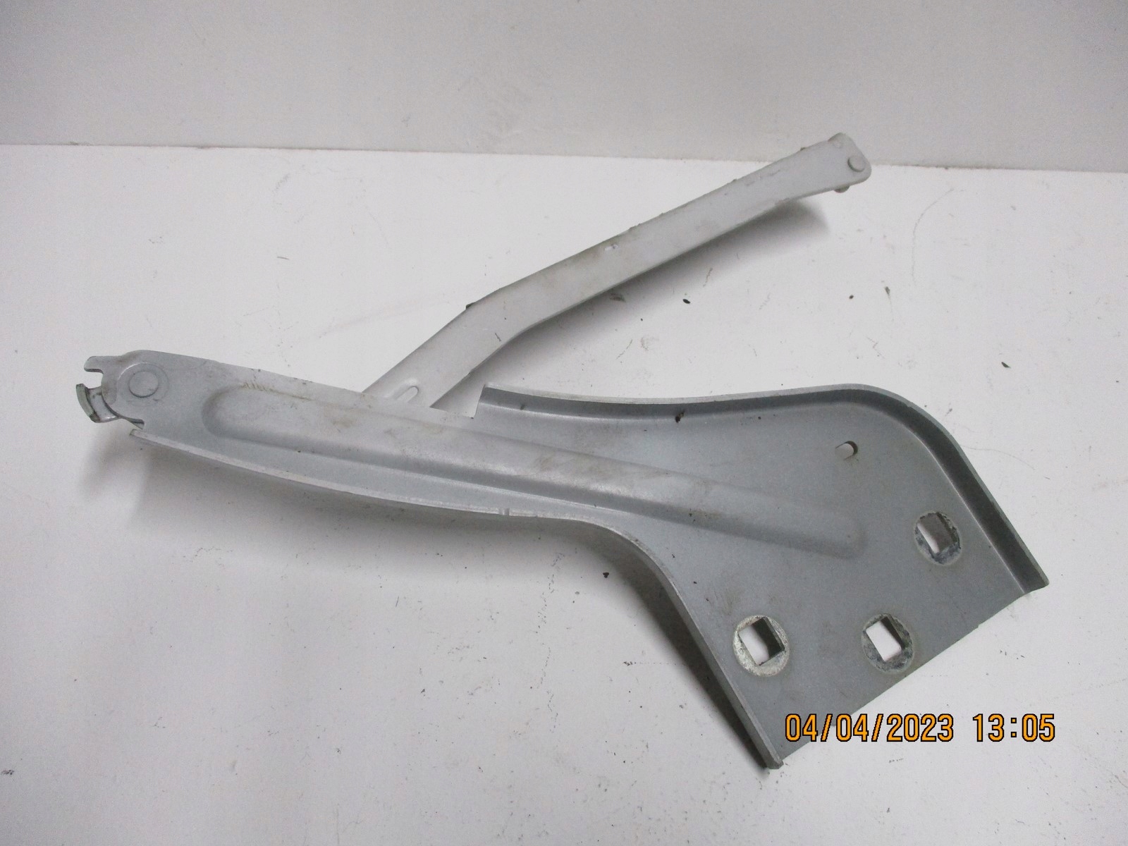 hinge bonnet hinges JAGUAR F PACE HK83-16801