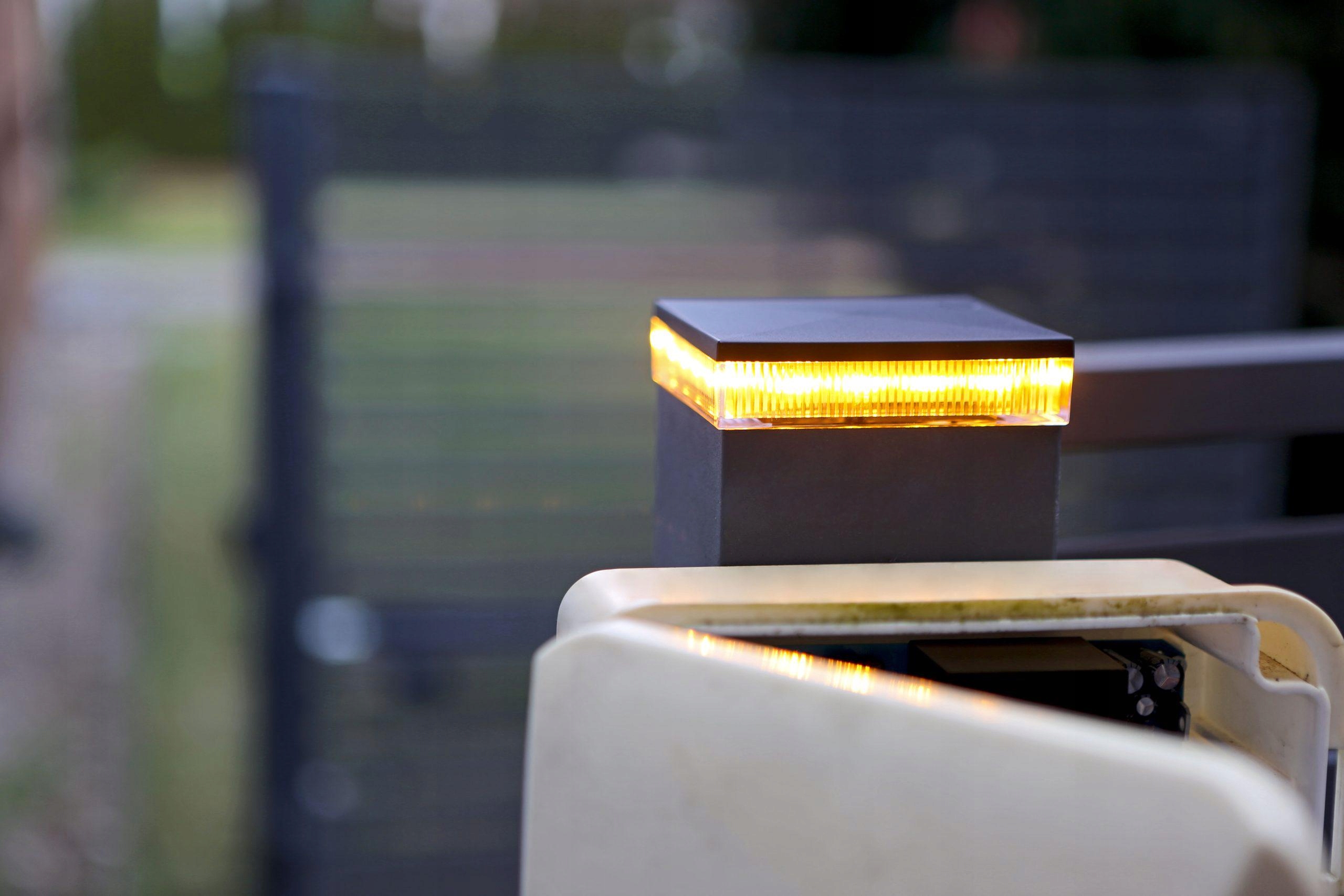 

Lampa kogut ostrzegawczy Led 12-24V/230V na Słupek