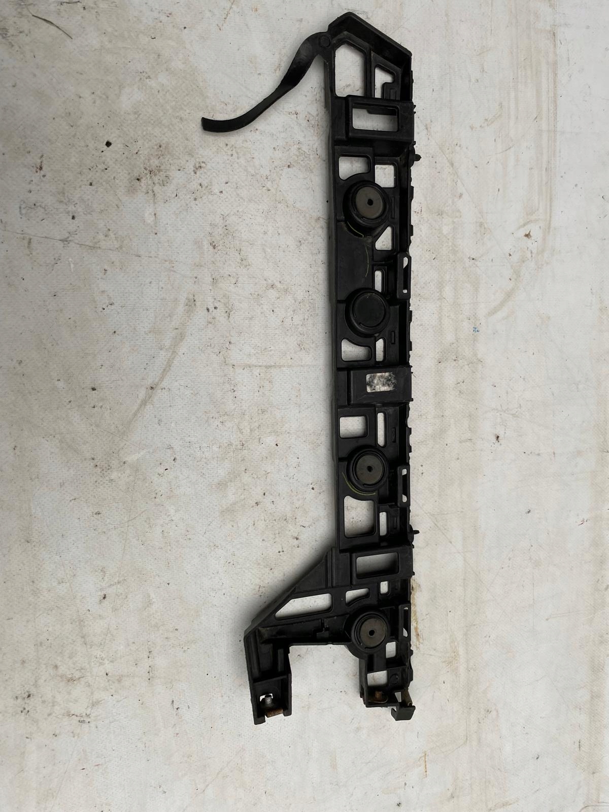OPEL ASTRA K V 15- KOMBI bumper bracket left rear part