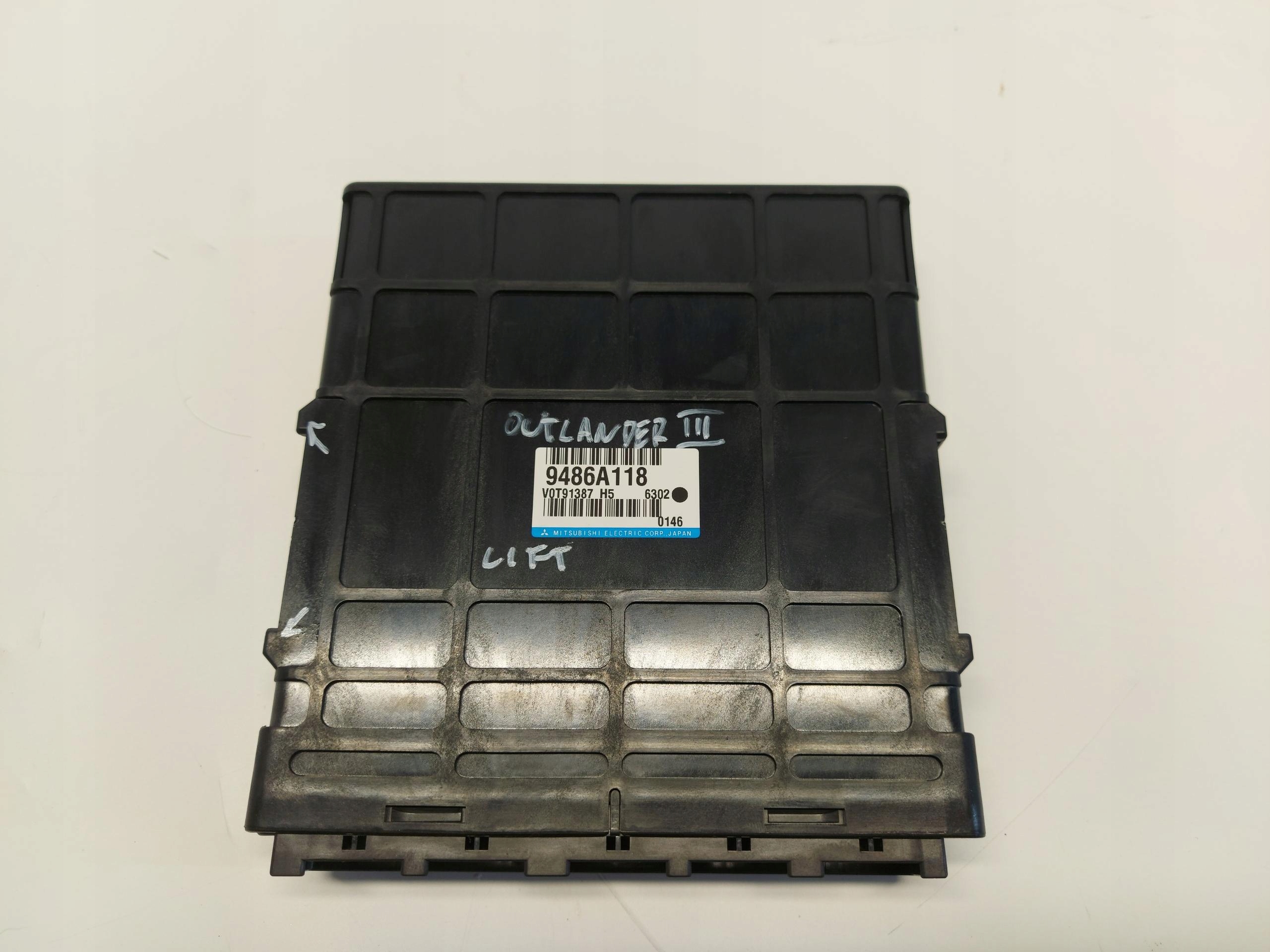 Mitsubishi Outlander III module control unit hybrydy 2.0 eh 9486a118