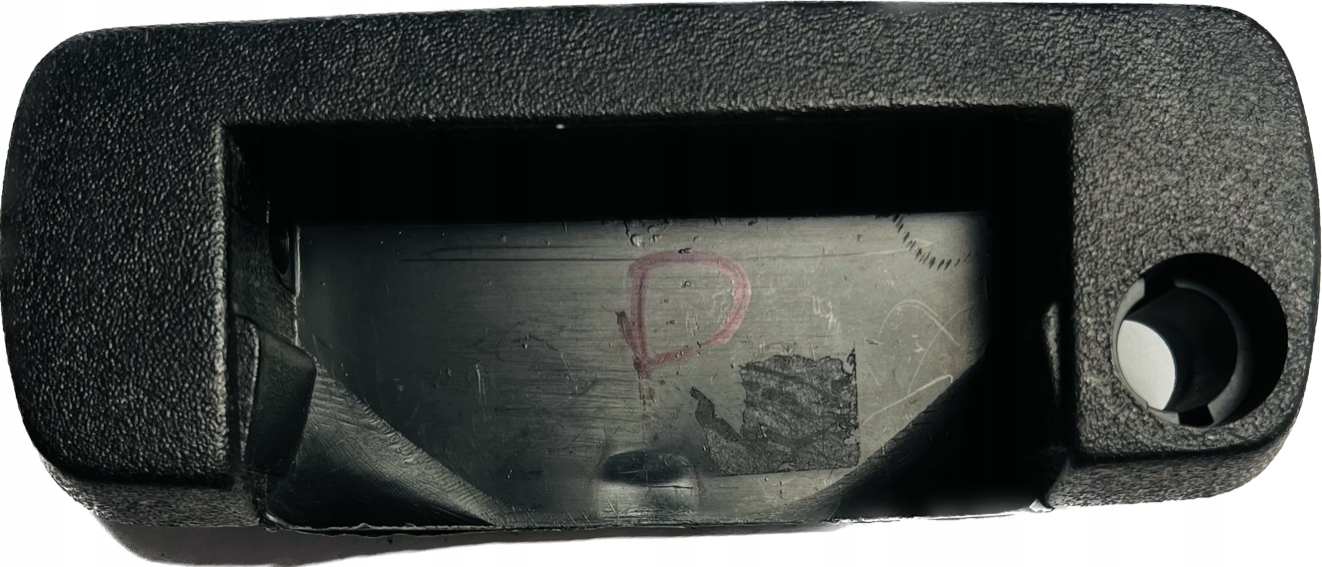 KASETA OBUDOWA KLAMKI ZEWNĘTRZNEJ PRAWA FIAT 126P ST FL