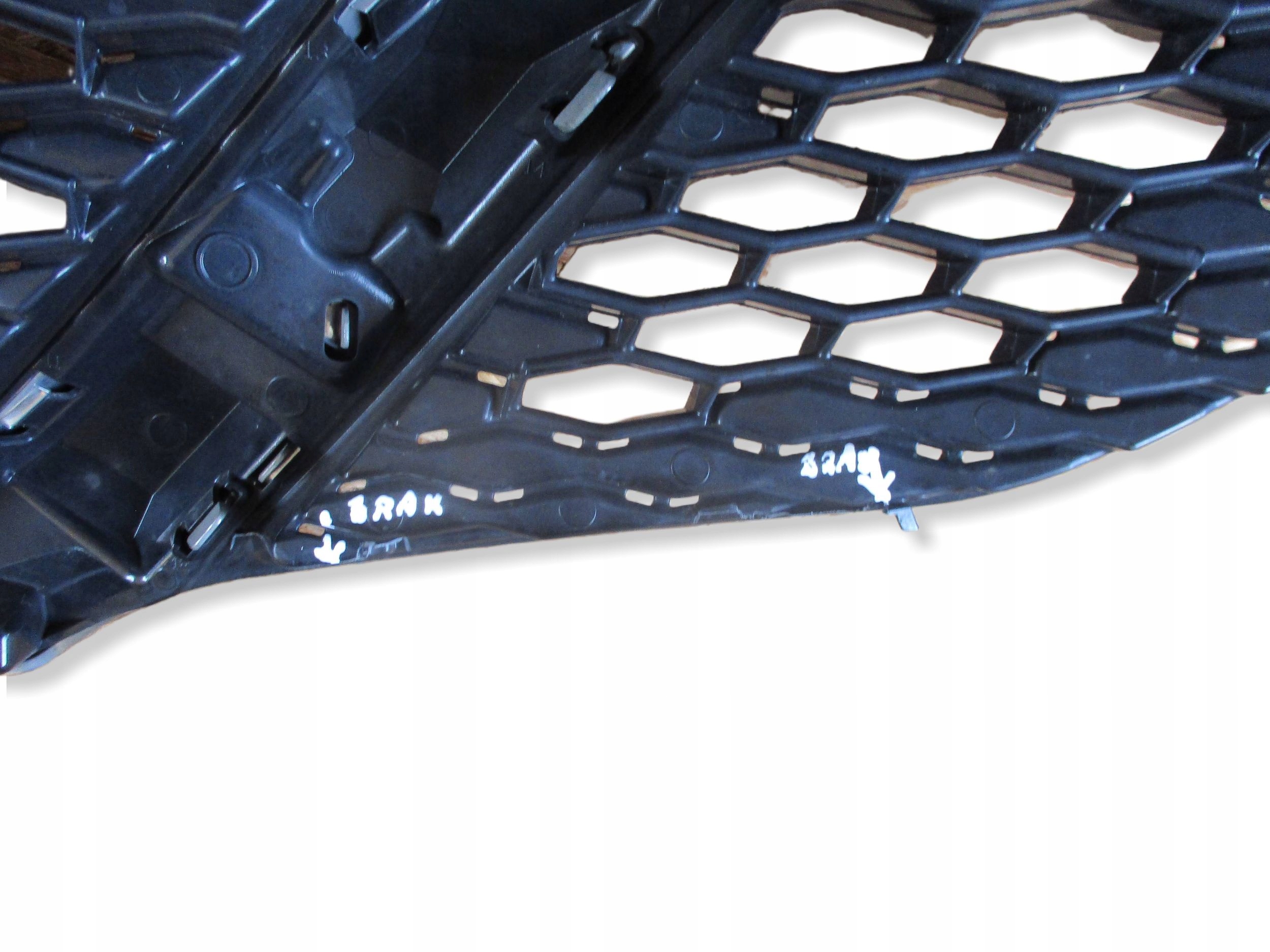 Grille NISSAN QASHQAI J11