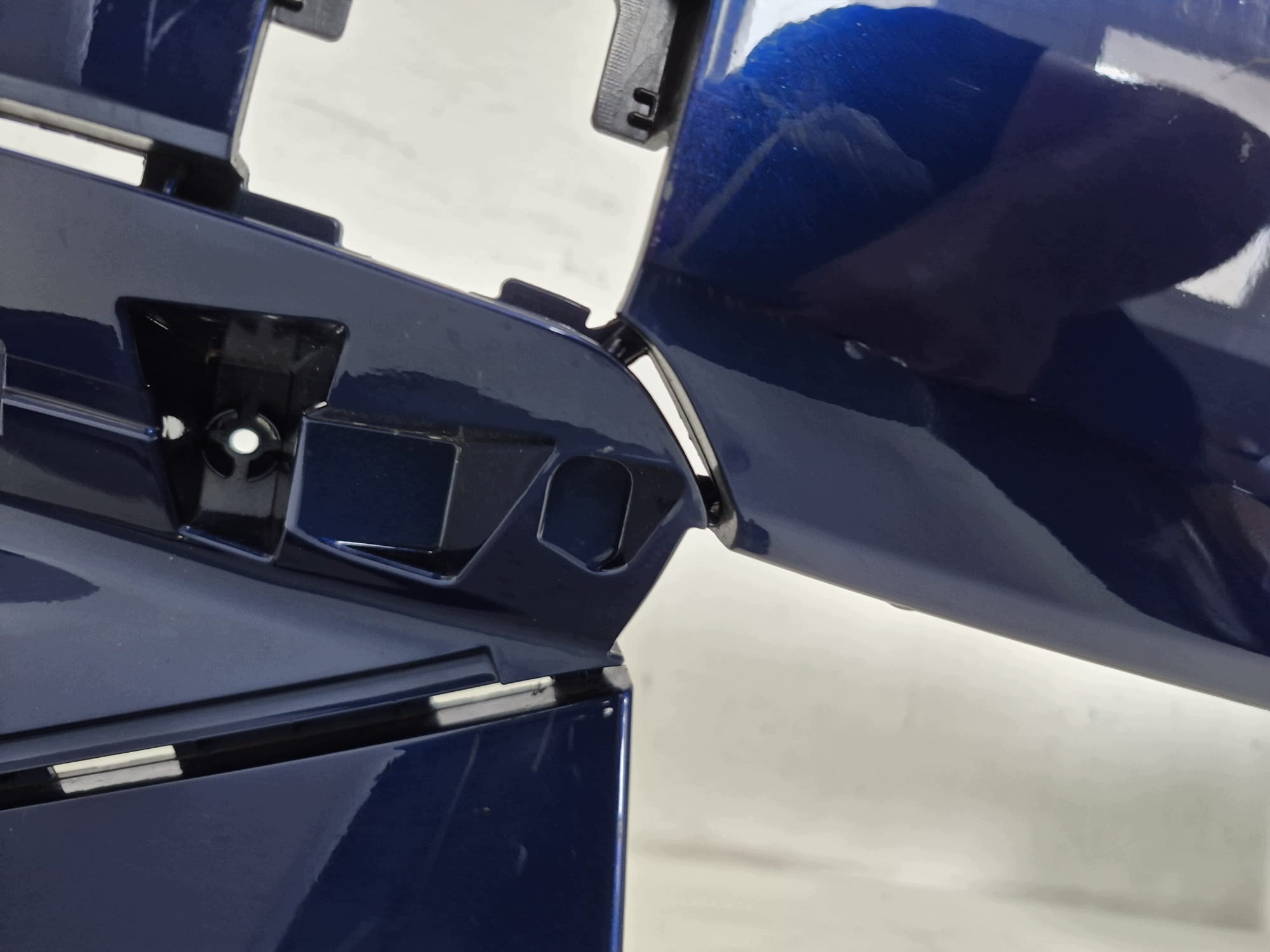 KIA EV6 GT 21-24 bumper front front PDC