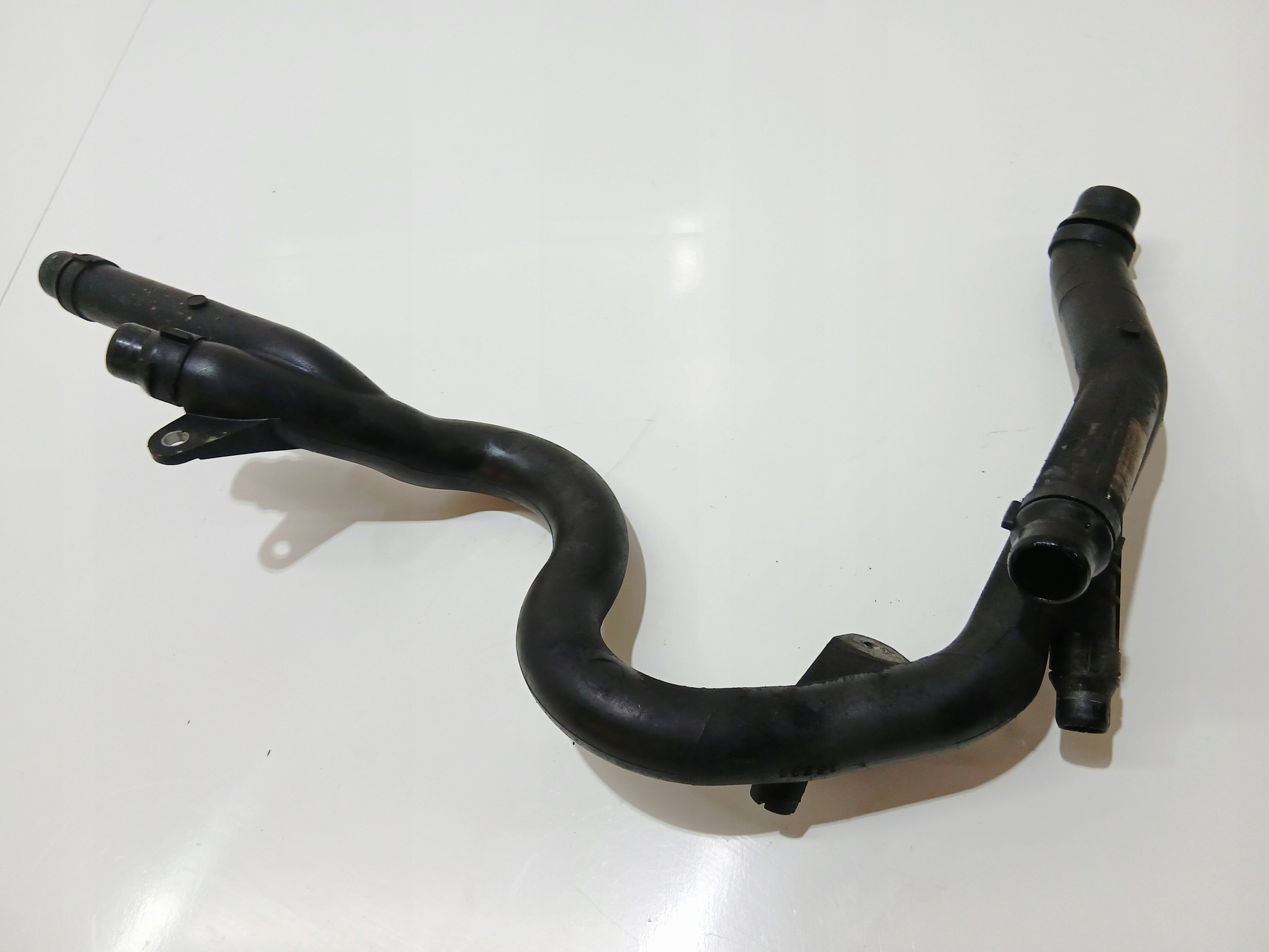 prijenos vode BMW E60 LCI 3.0D 7806706