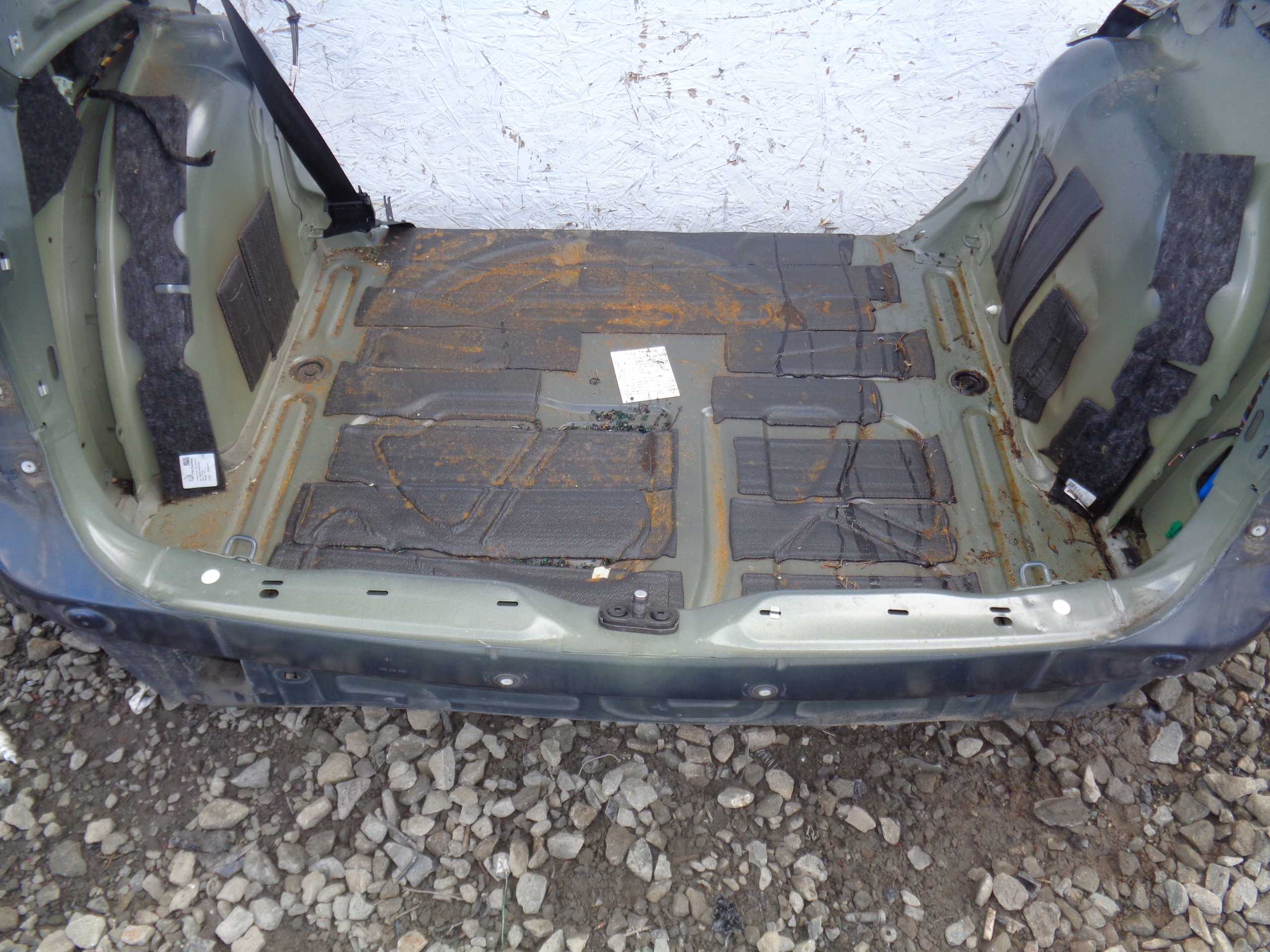 VW TIGUAN 5N rear panel sump 06-16r
