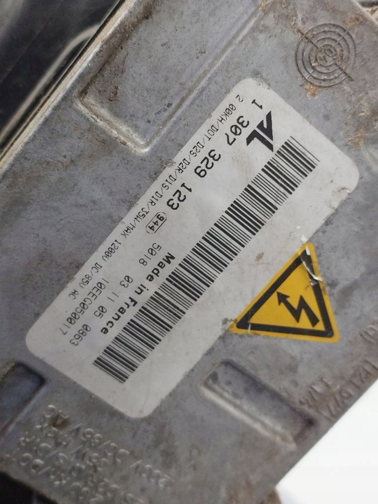 Alfa Romeo 159 light right front front xenon 60683987