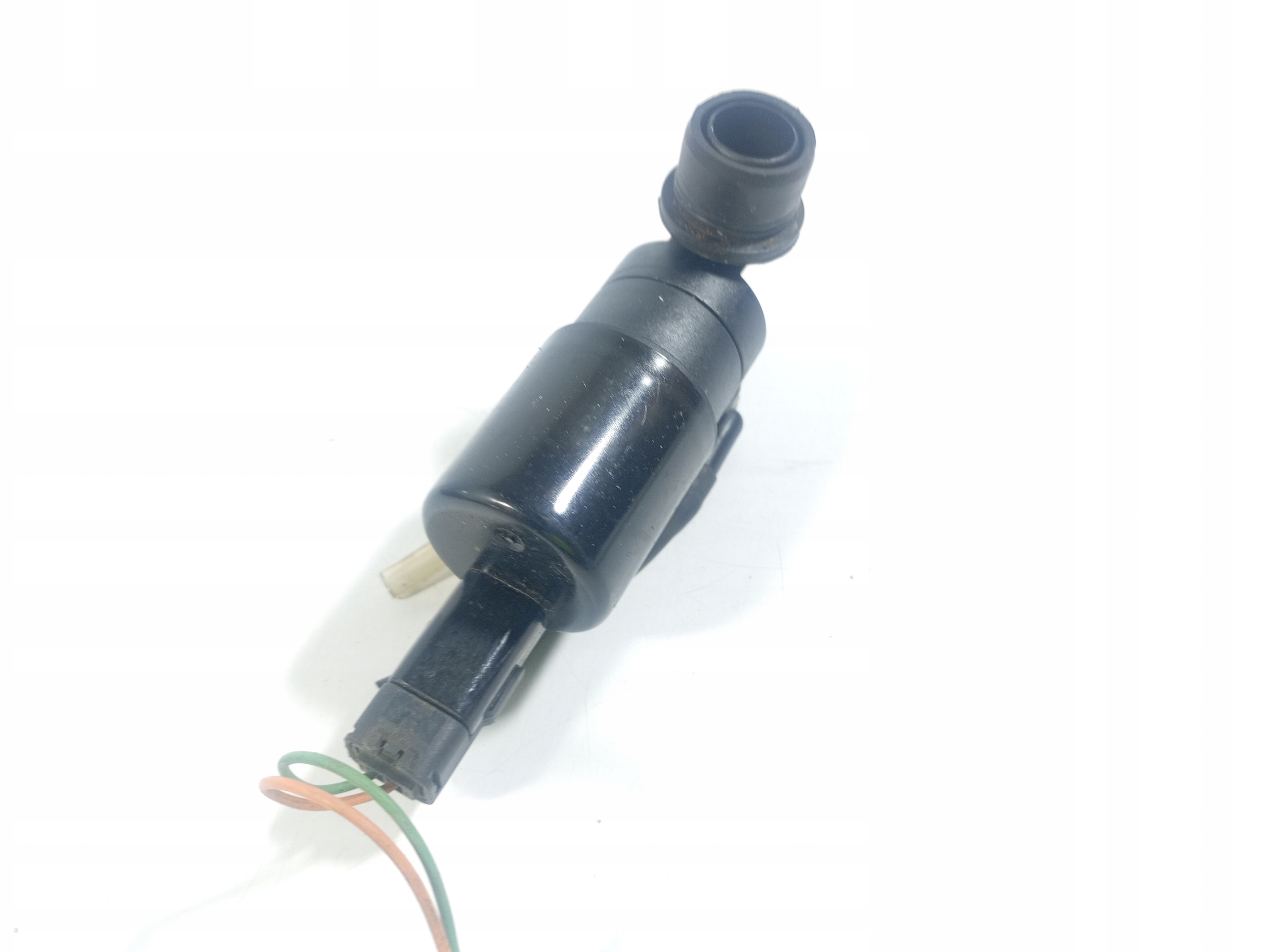 VW New Beetle 98-10 pump washers OE 11148700001