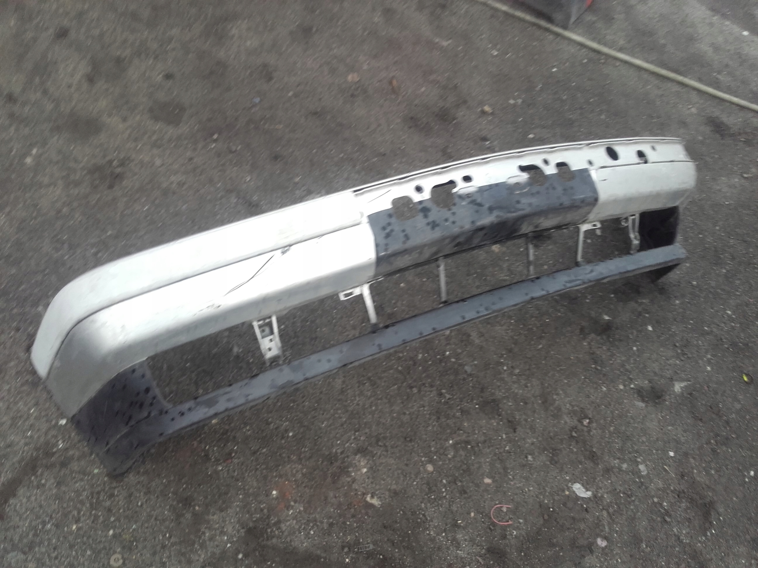 BMW E34 Stoßstange vorne vorne