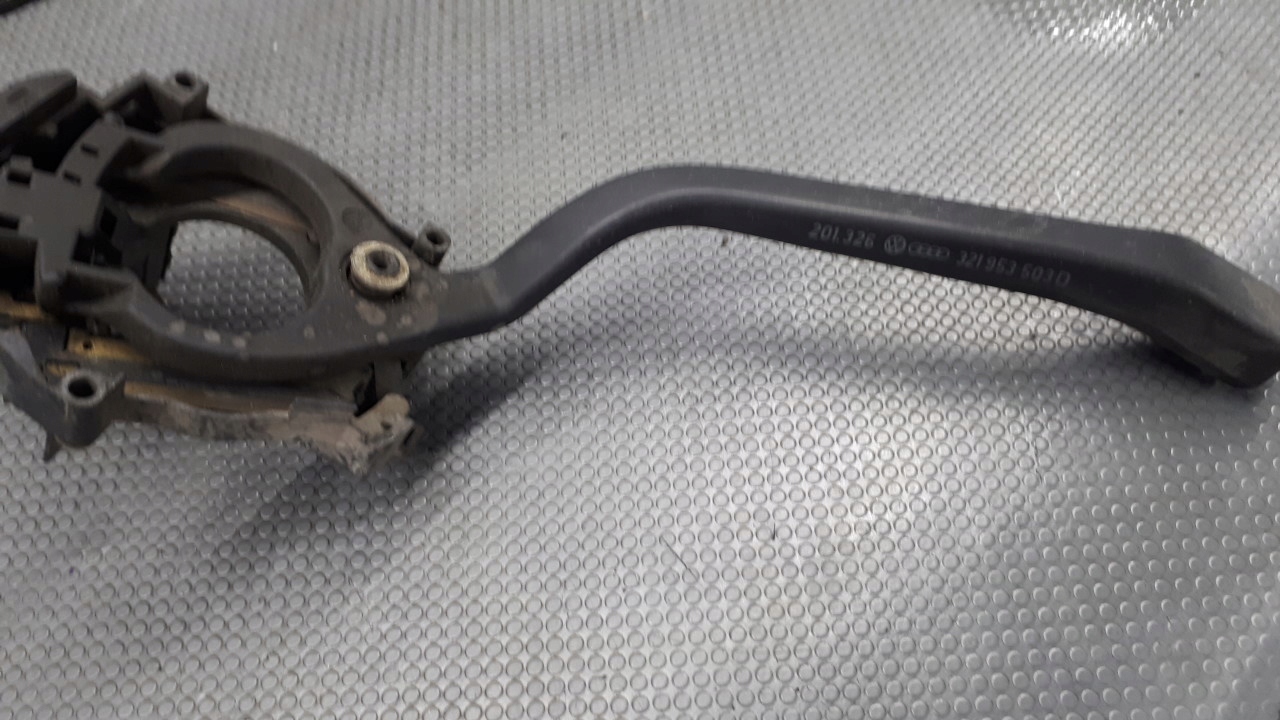 321953503D przełącznik wycieraczek VW Golf II Producent części Volkswagen OE