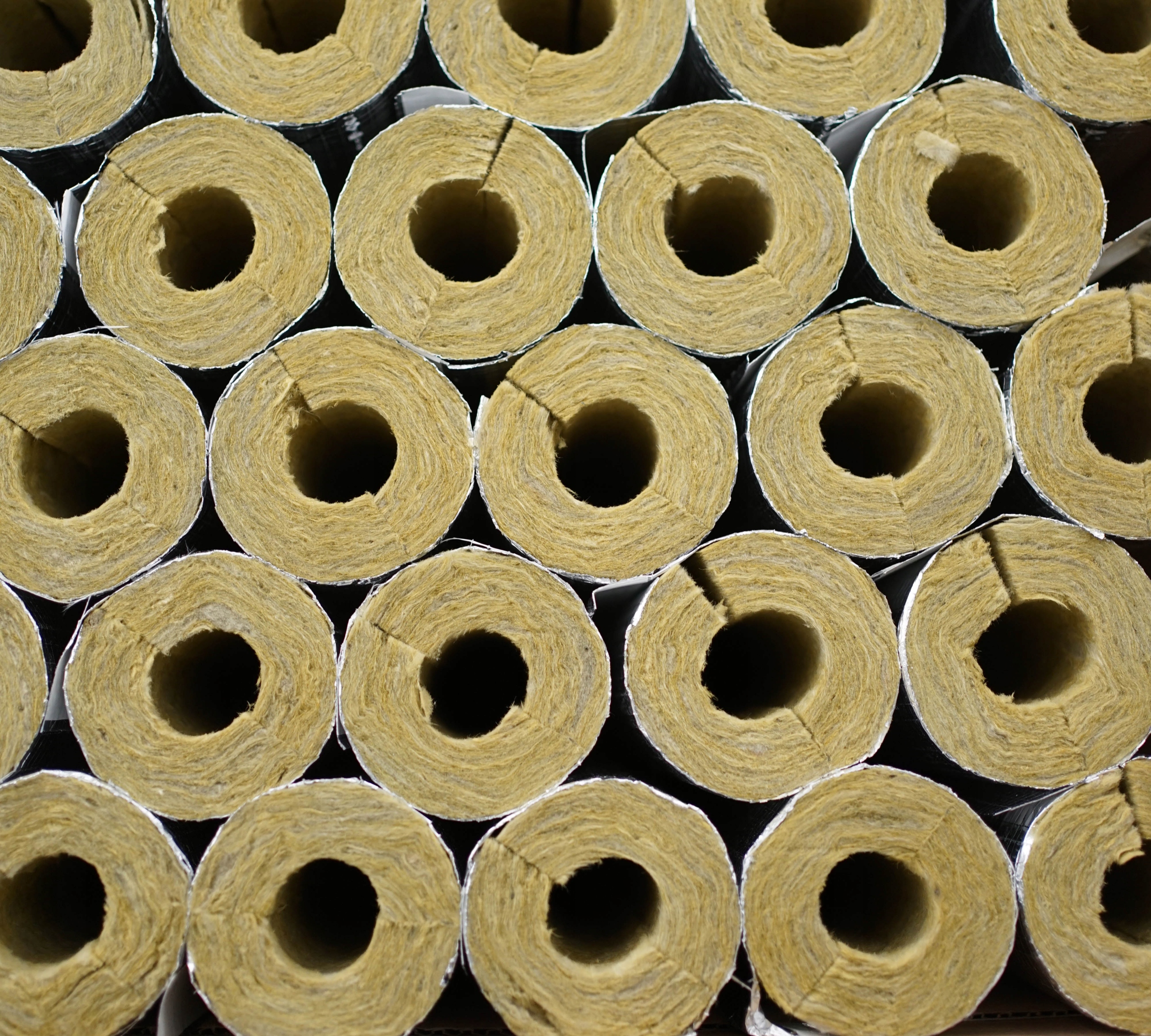 Otulina ROCKWOOL wełna 28/20 ROCKWOOL 800 ALU MB Marka Rockwool