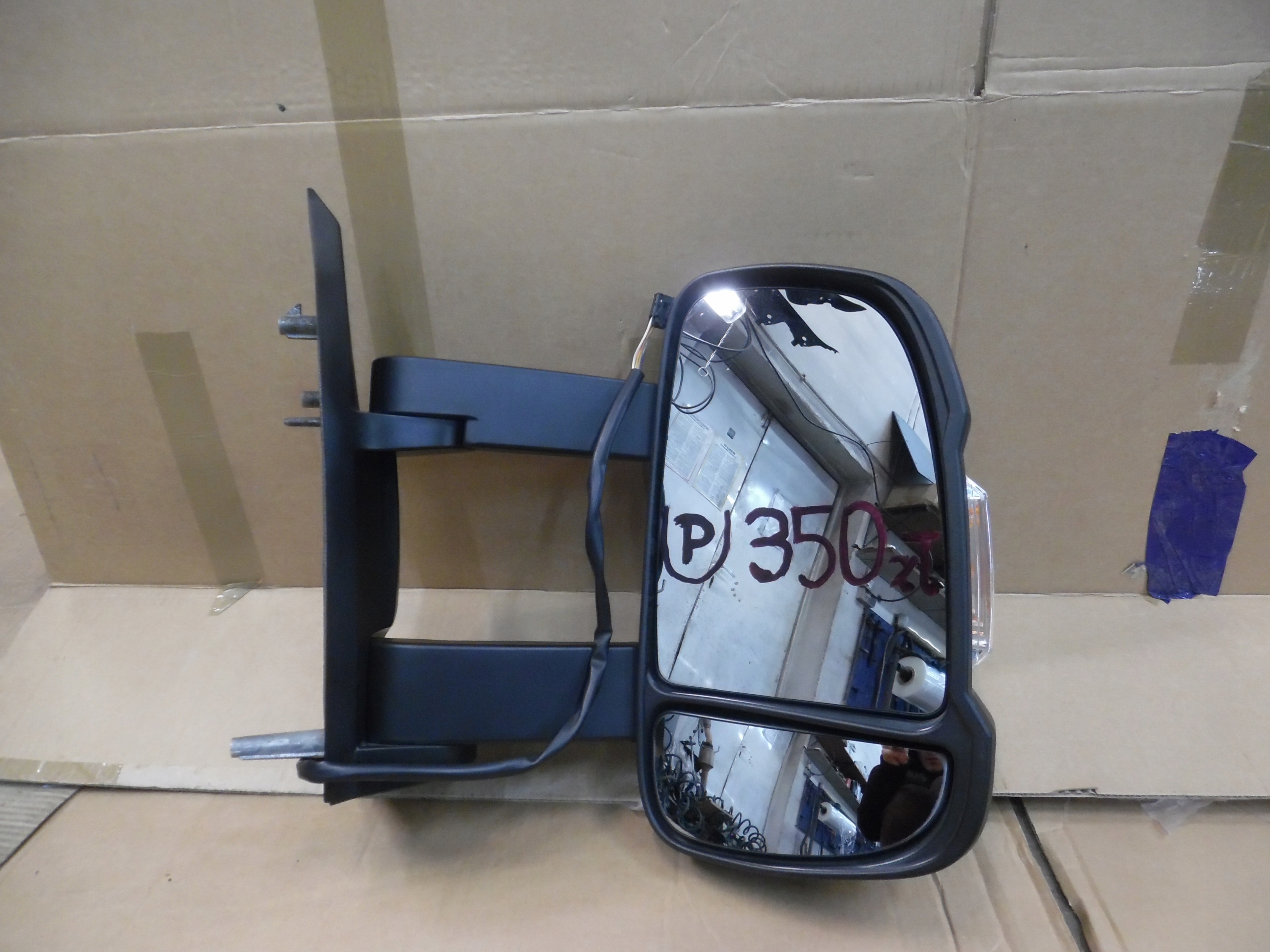 BOXER 06- mirror right DLUGIE EL new original