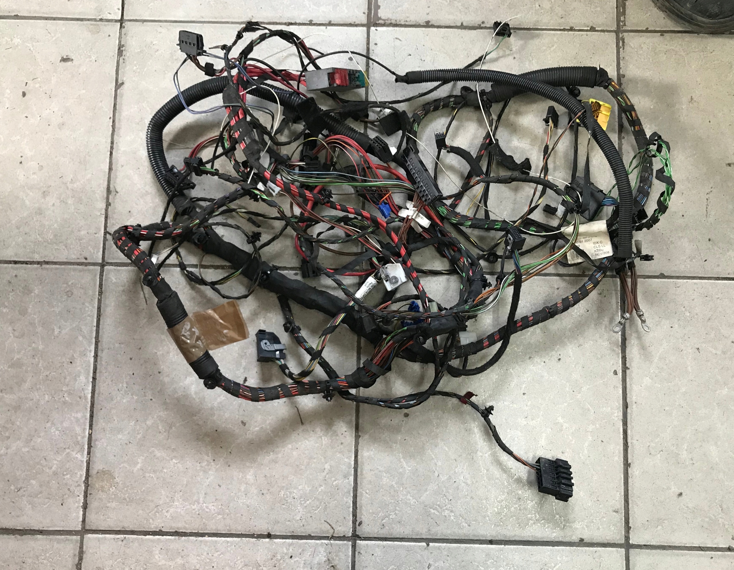 A9060005999 - MERCEDES SPRINTER 906 УСТАНОВКА КАБИНА ЖГУТ