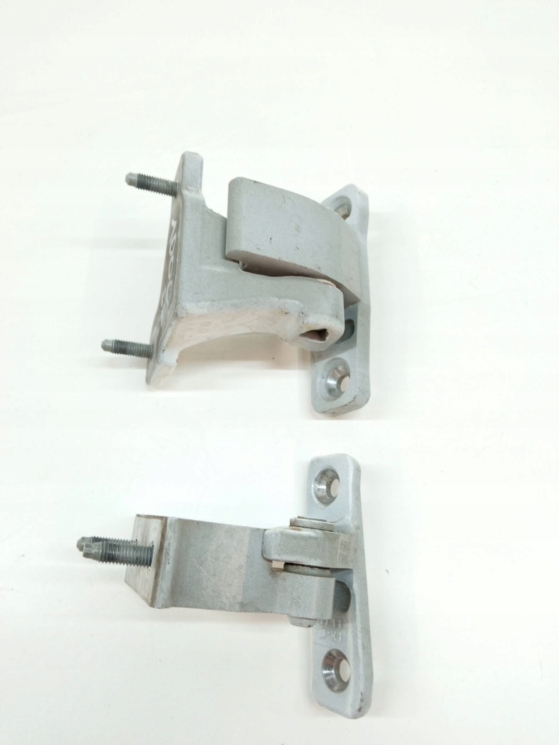 hinge door left front Mercedes-Benz C-class IV (2014- ) W205