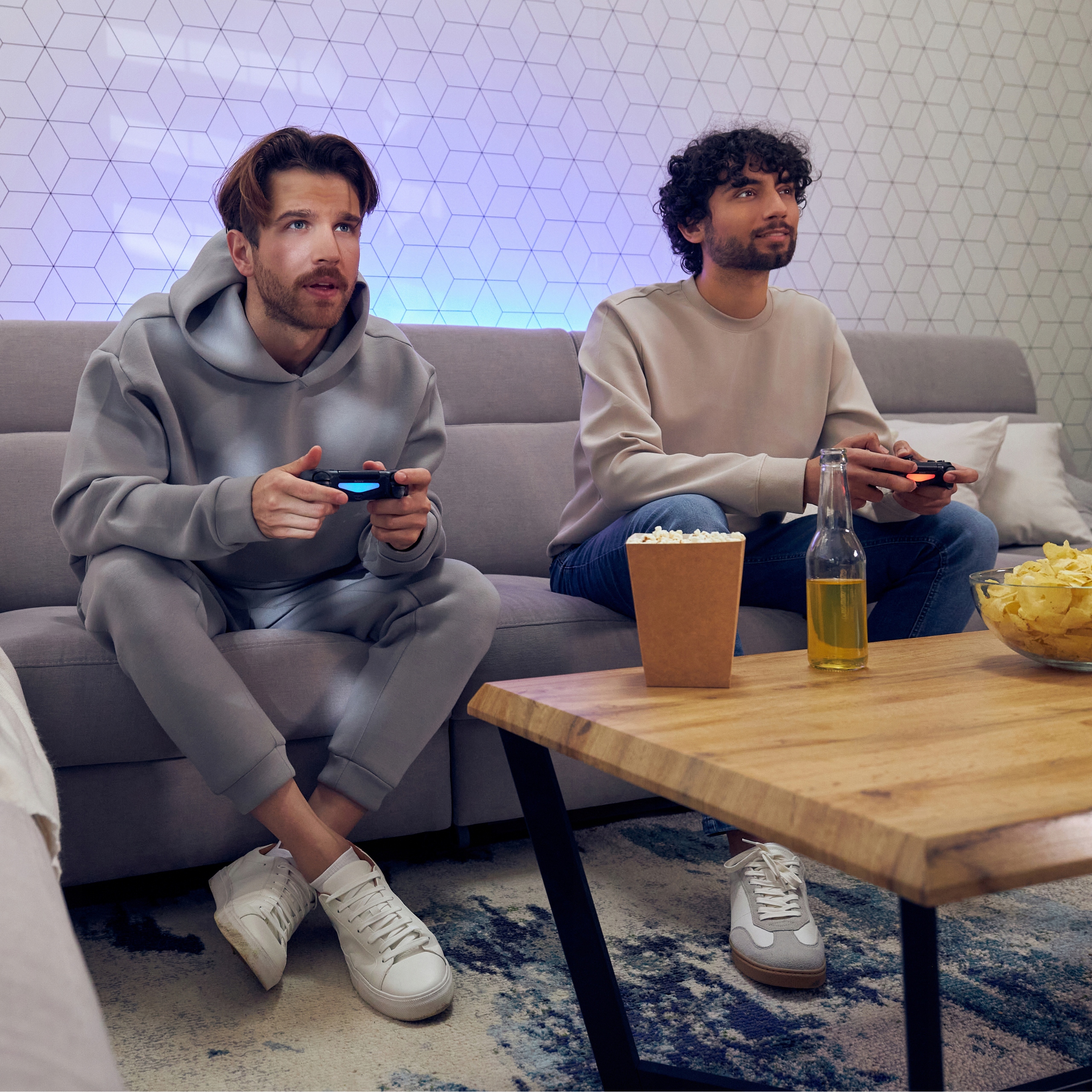 PRZENOŚNY RZUTNIK PROJEKTOR FULL HD 4K Android 9.0 + EKRAN PROJEKCYJNY 100 Kod producenta OV-MULTIPIC 5.1