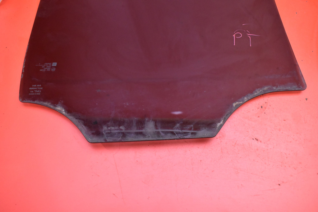 window side right rear part rear CHEVROLET HHR 1 and 05-11