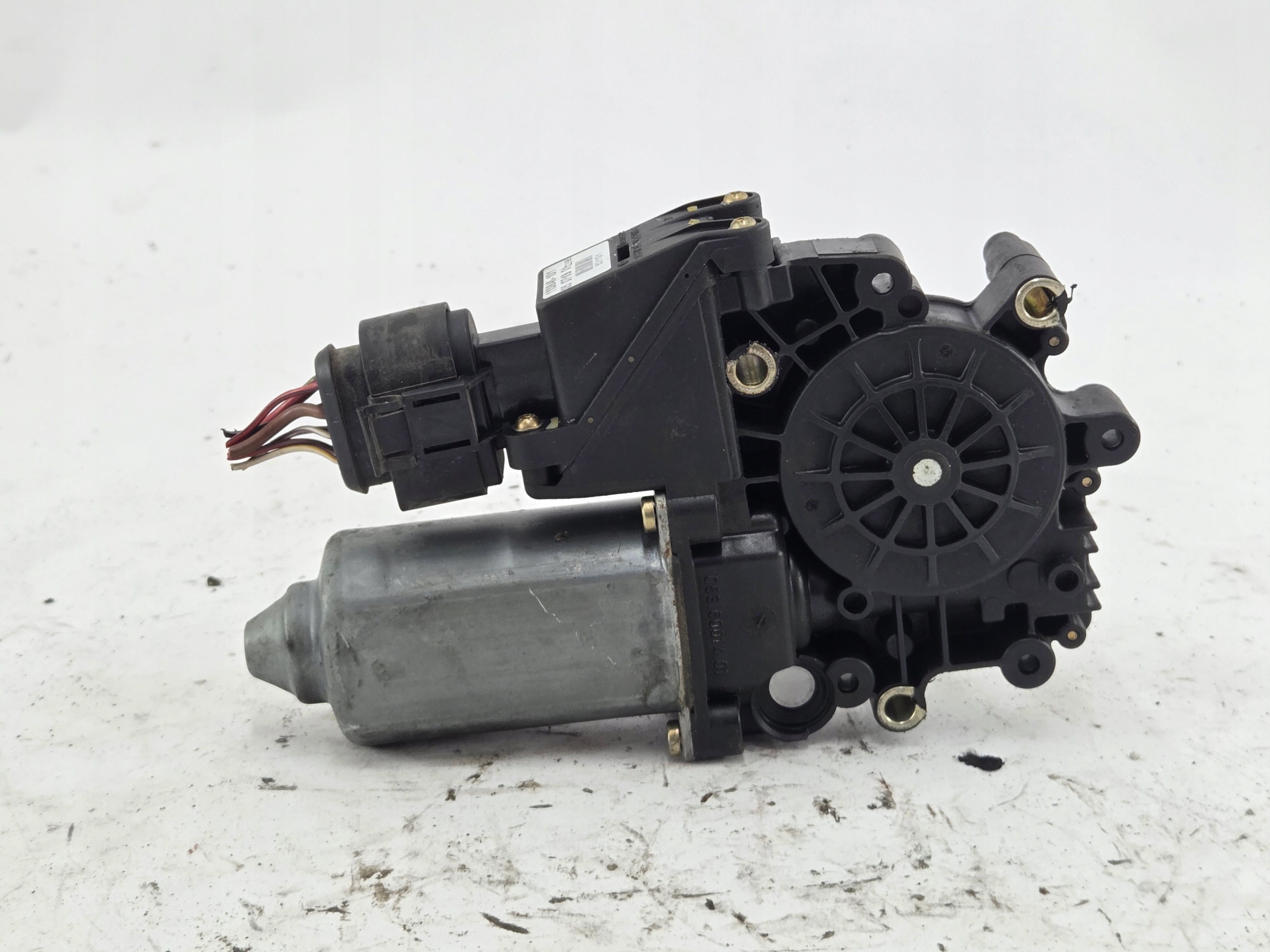 AUDI A4 B5 mini motor windows right front 114180-103