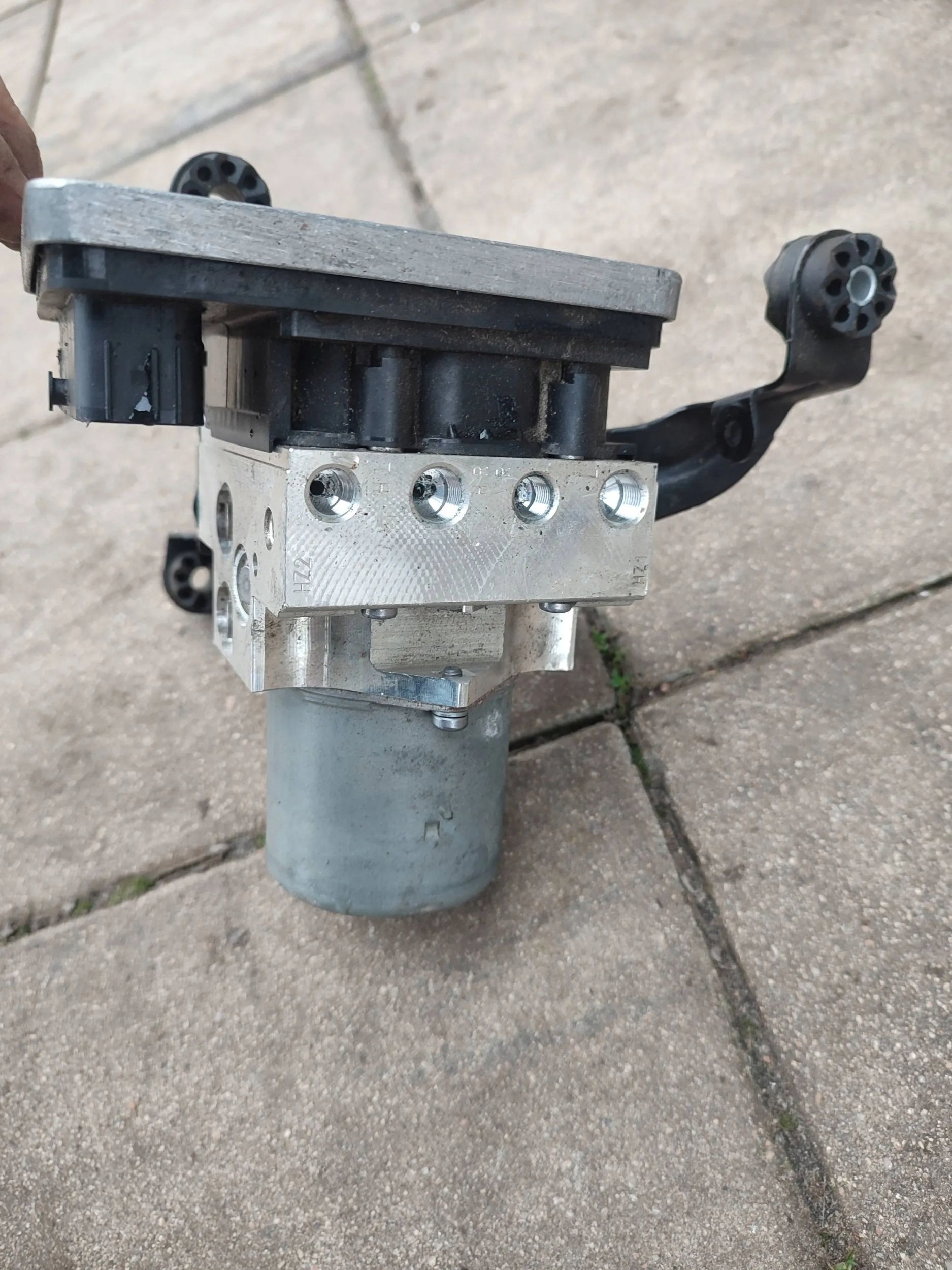 насос блок управления ABS BMW X3 G01 2020 европа