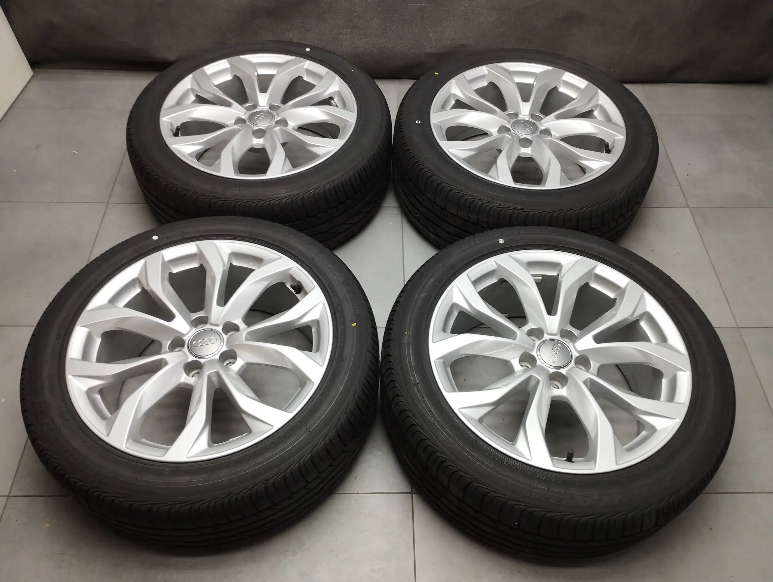Audi A6 C7 4G wheels disc 18 ET39 8.0J 4G0601025BD