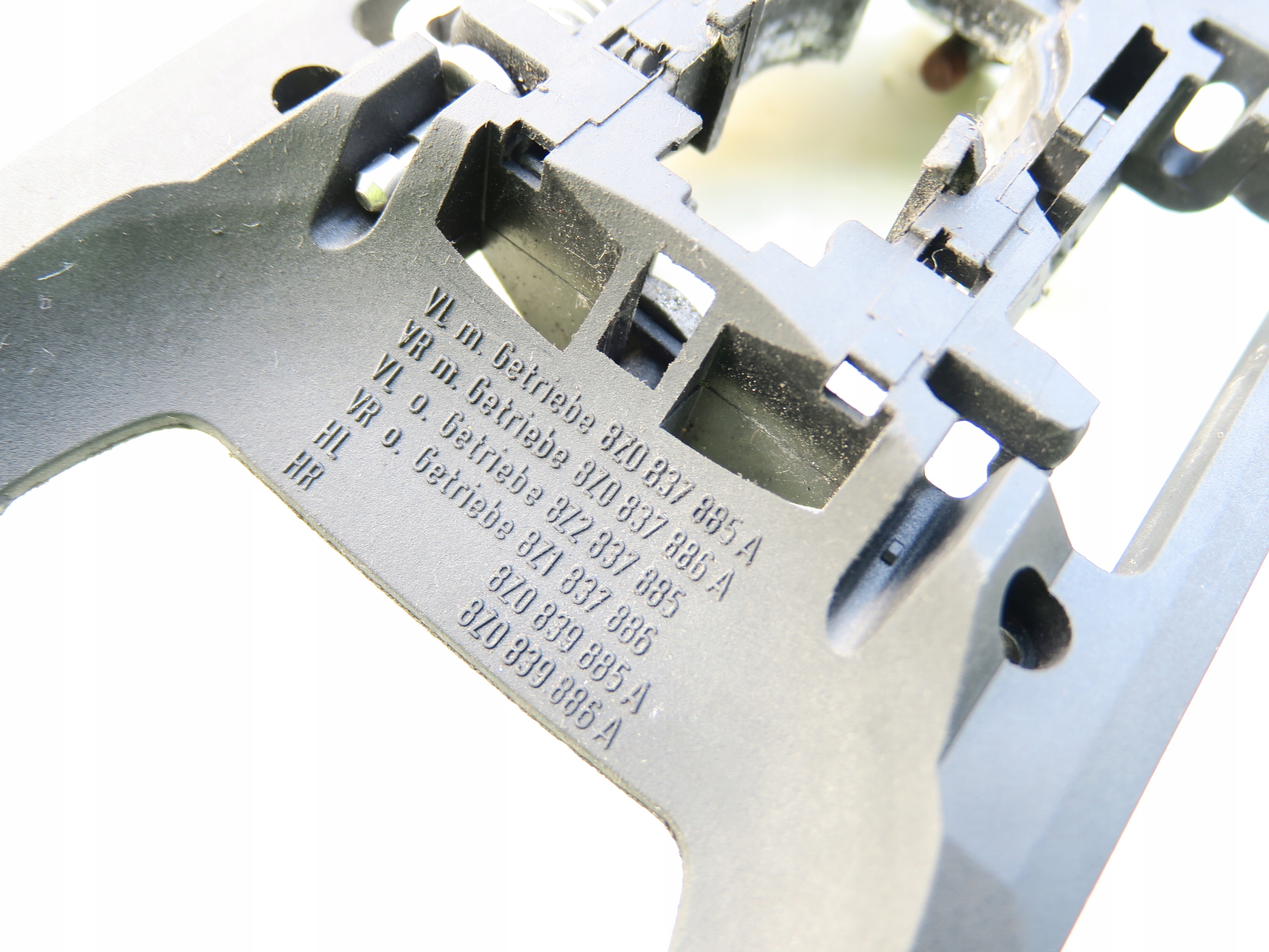 RAMKA KLAMKI LEWY TYŁ AUDI A2 8Z Typ samochodu Samochody osobowe