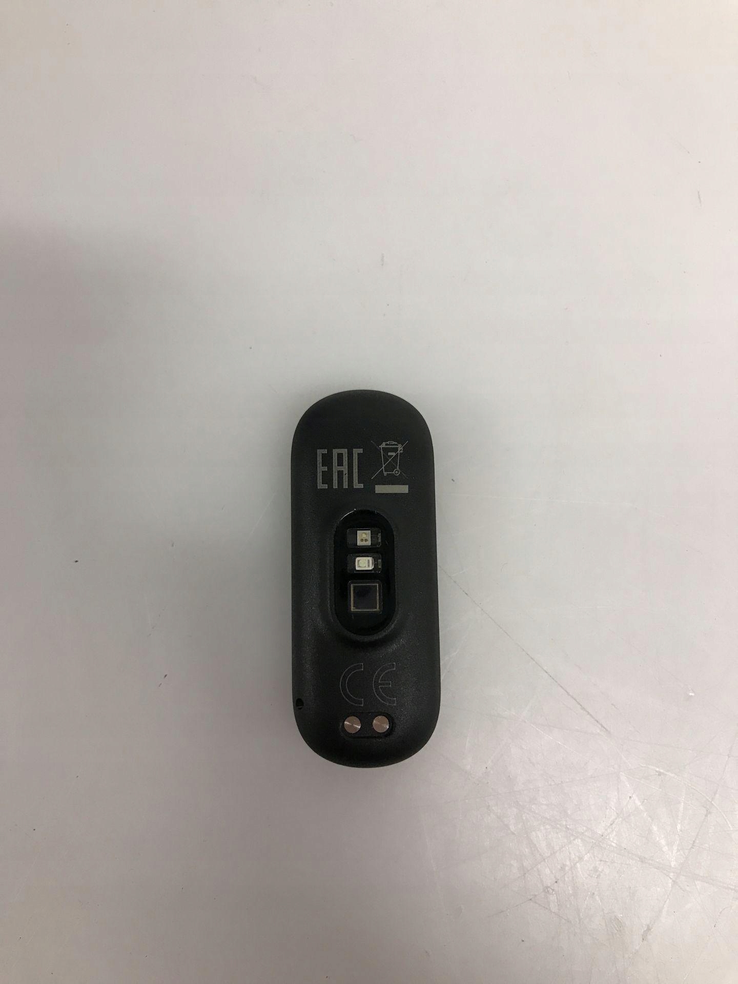 Smartband Amazfit Band 5 czarny Model inny