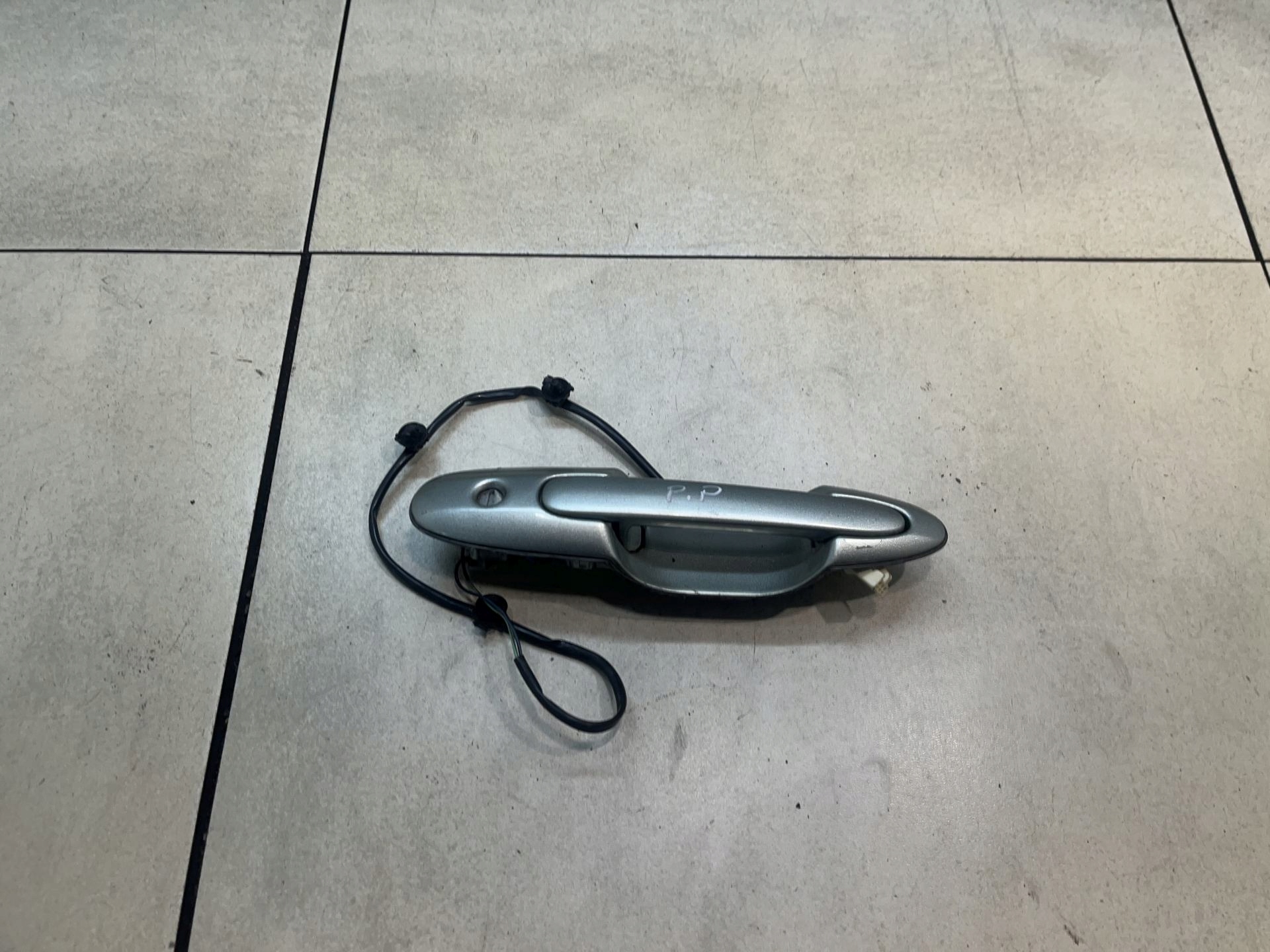 handle door right front MAZDA MPV 2.0 D