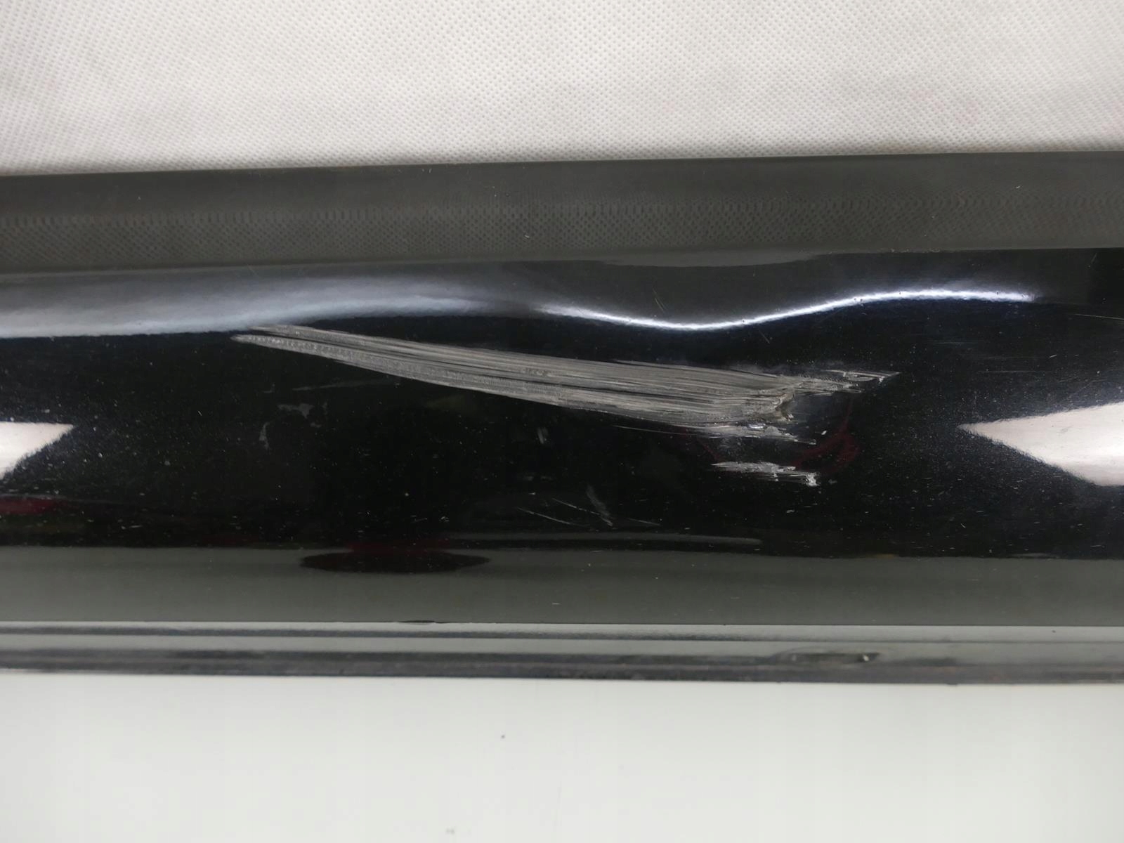 MERCEDES C204 AMG moulding threshold left cap 197 W204 COUPE A2046902540