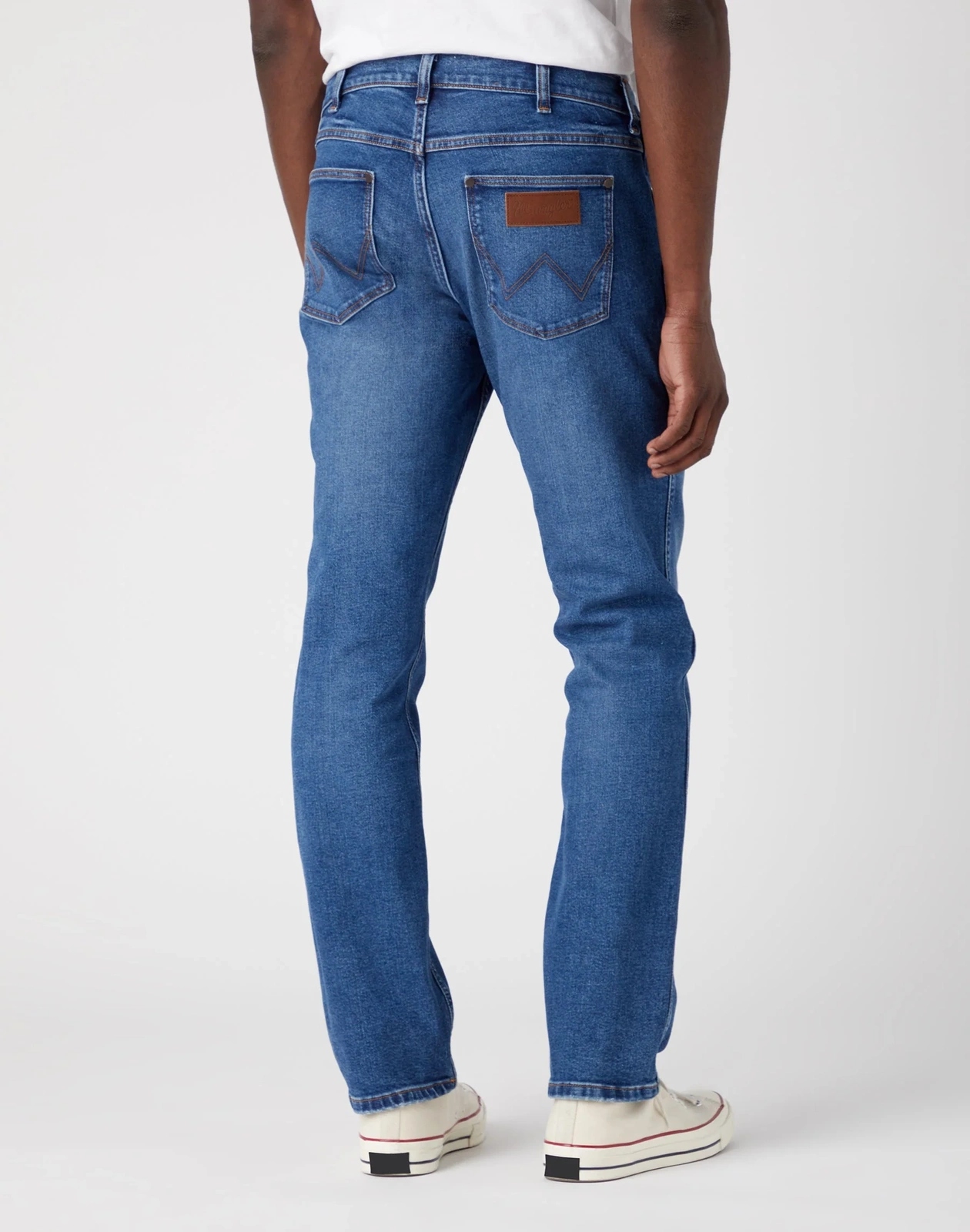Pánské jednoduché džíny Wrangler Greensboro Neptun 112341414 31/34