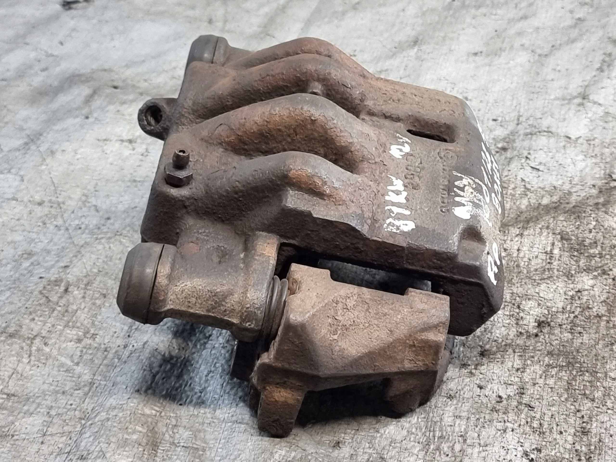 caliper brake right front PEUGEOT BOXER II 2.2D 12r