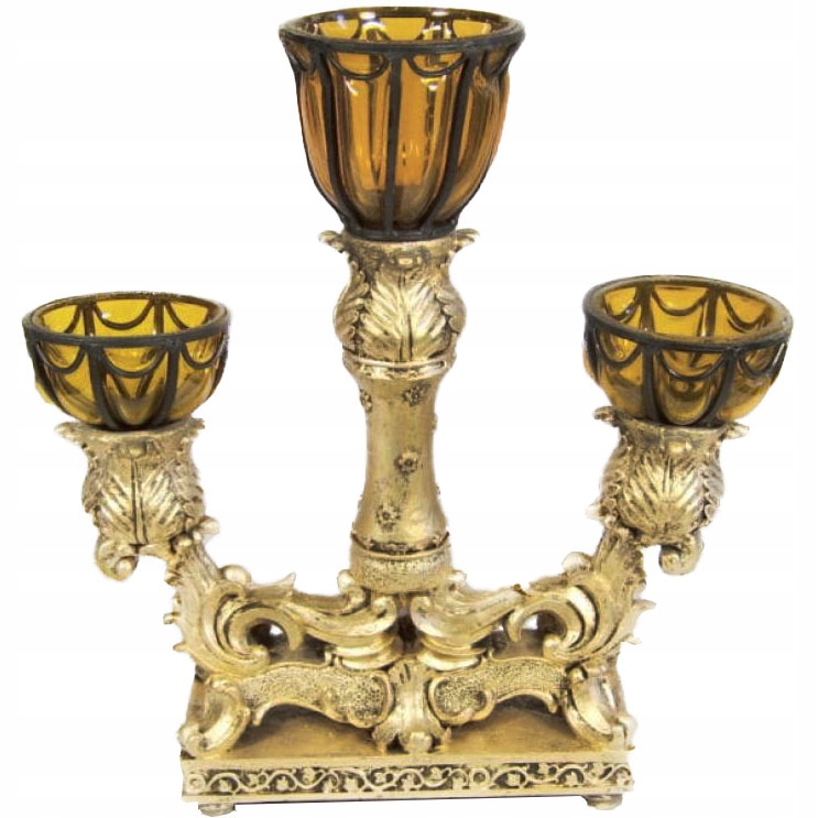 Trojitý svícen ve zlaté barvě