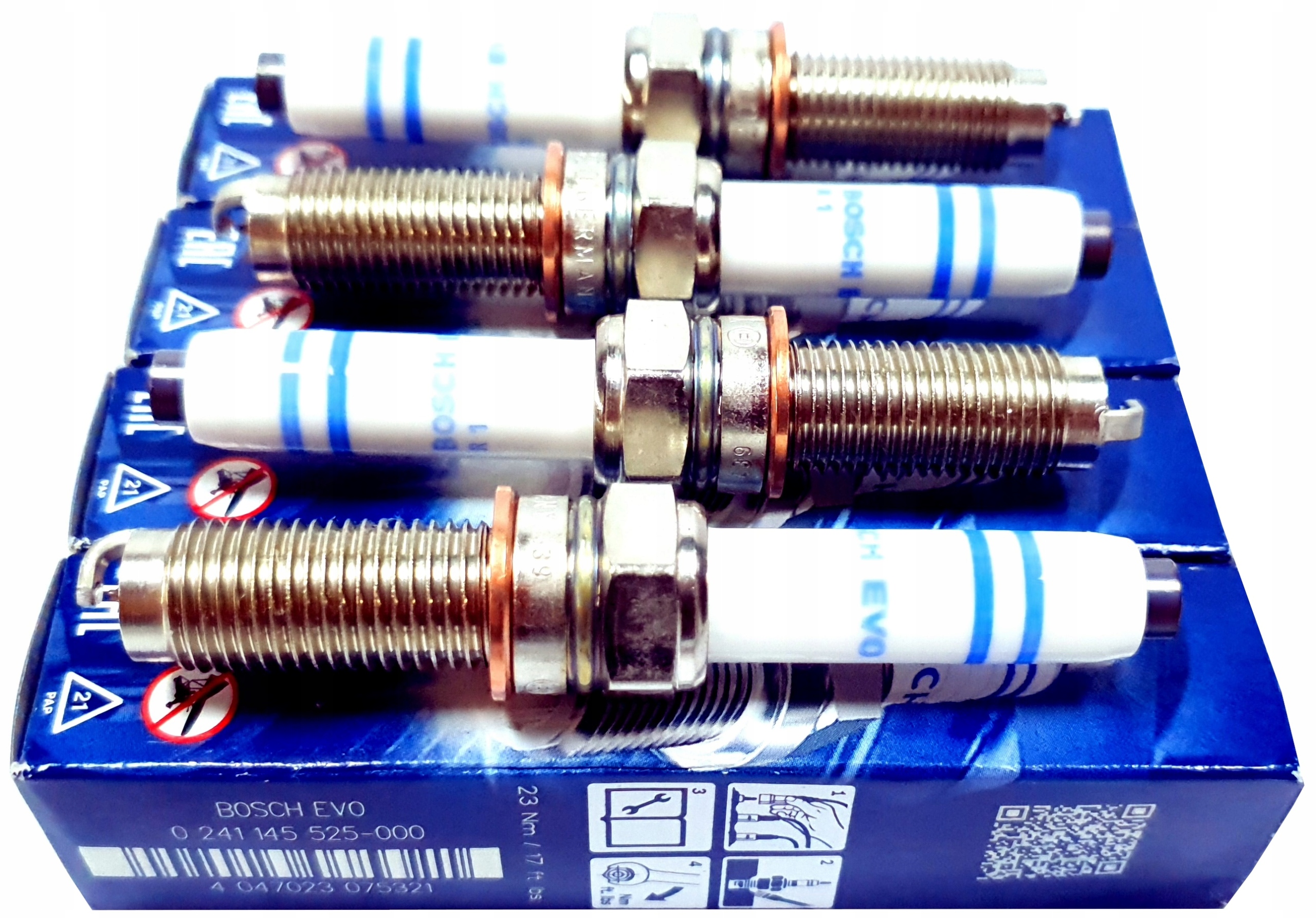 4X ŚWIECA ZAPŁONOWA BOSCH A3 8Y LEON KL1 OCTAVIA IV ARTEON T-CROSS 1.5 TSI