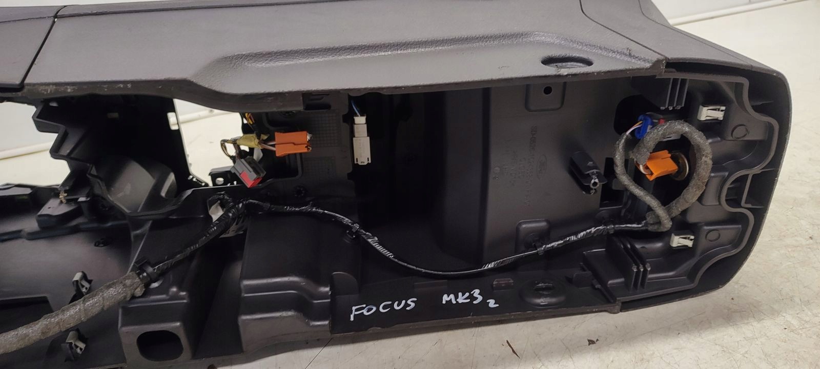 armlehne Ford Focus MK3