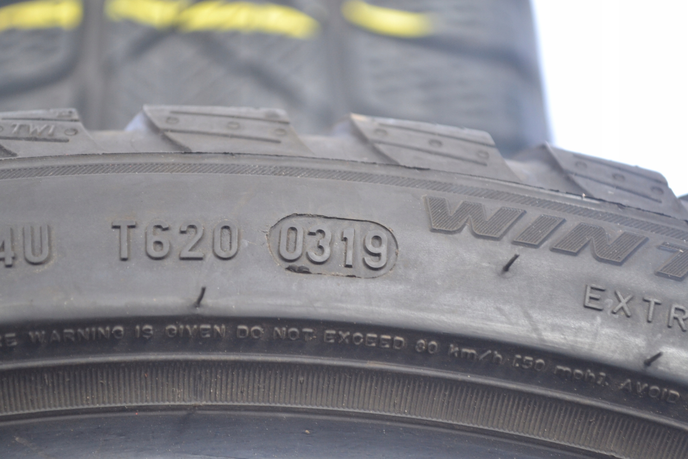 225/40R18 92V PIRELLI SOTTOZERO 3 RFT x2szt 7633z EAN (GTIN) 8019227213591