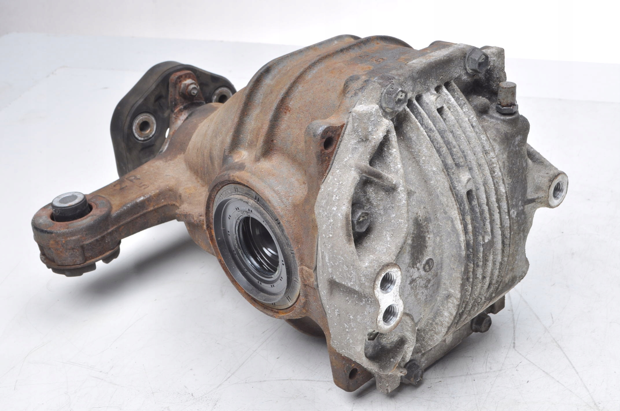 LEXUS IS III00h 2.5 ГИБРИД ДИФФЕРЕНЦИАЛЫ МОСТ ДИФФЕРЕНЦИАЛ0h