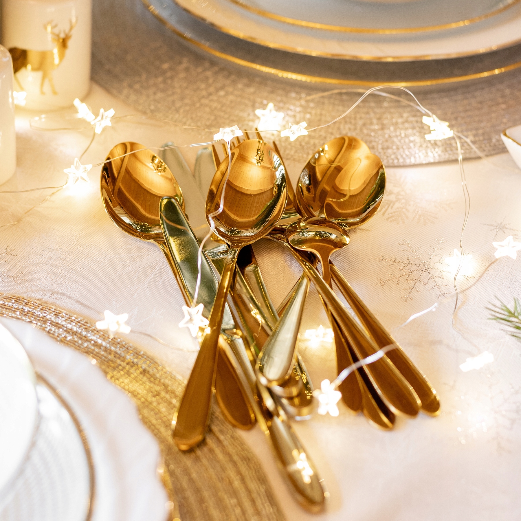 Sztućce złote KOMPLET 4 OS ABELE 16 el HOMLA Zawartość zestawu Łyżeczka Łyżka Nóż Widelec