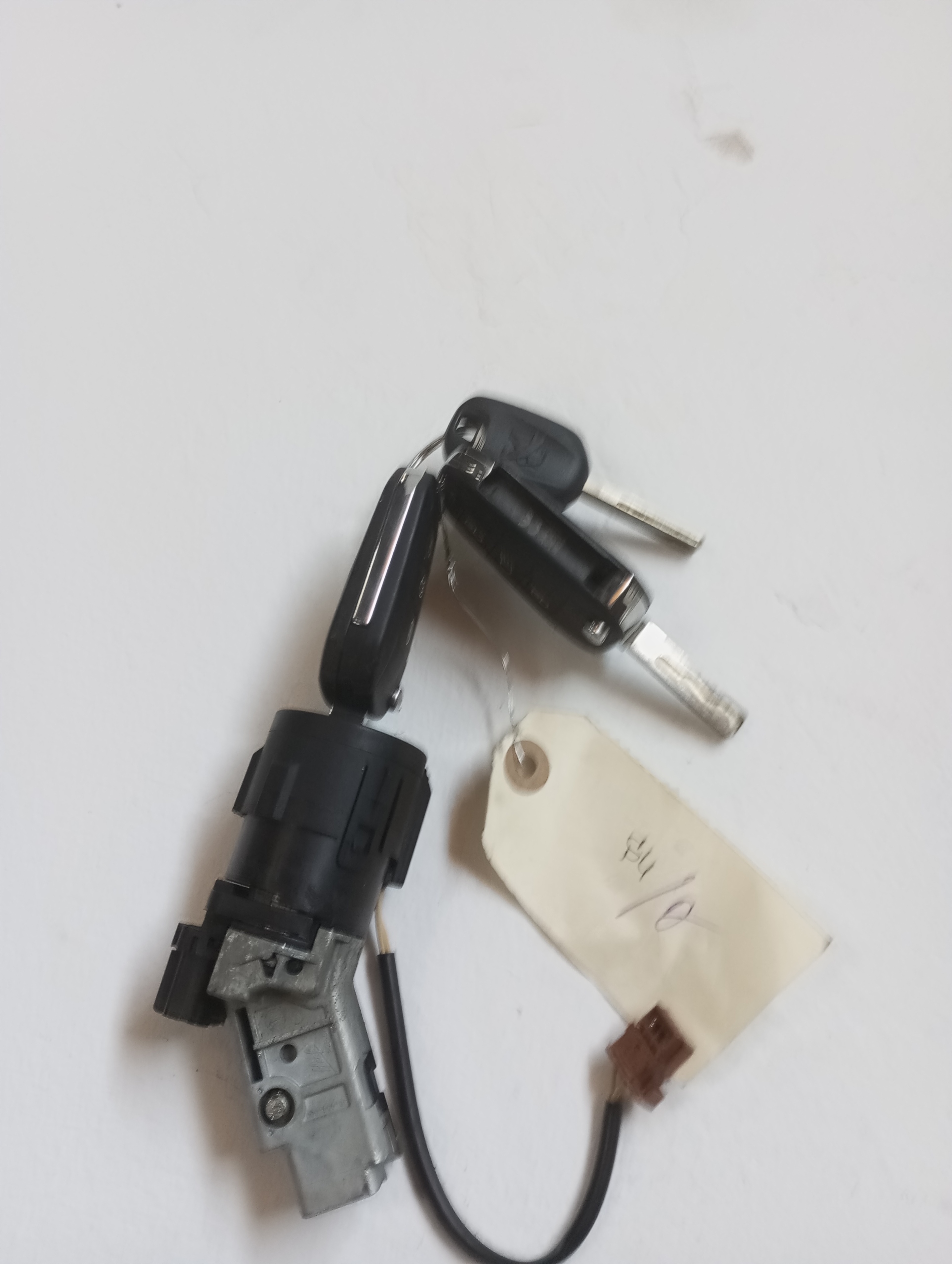 key ignition PEUGEOT 2008 and 9663123380