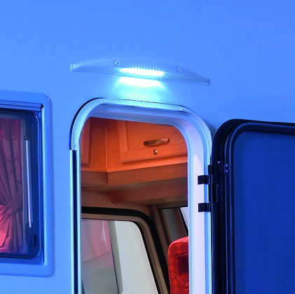 LAMPKA LED OSWIETLENIE NAD DRZWI Z CZUJNIKIEM 12 V Brand other