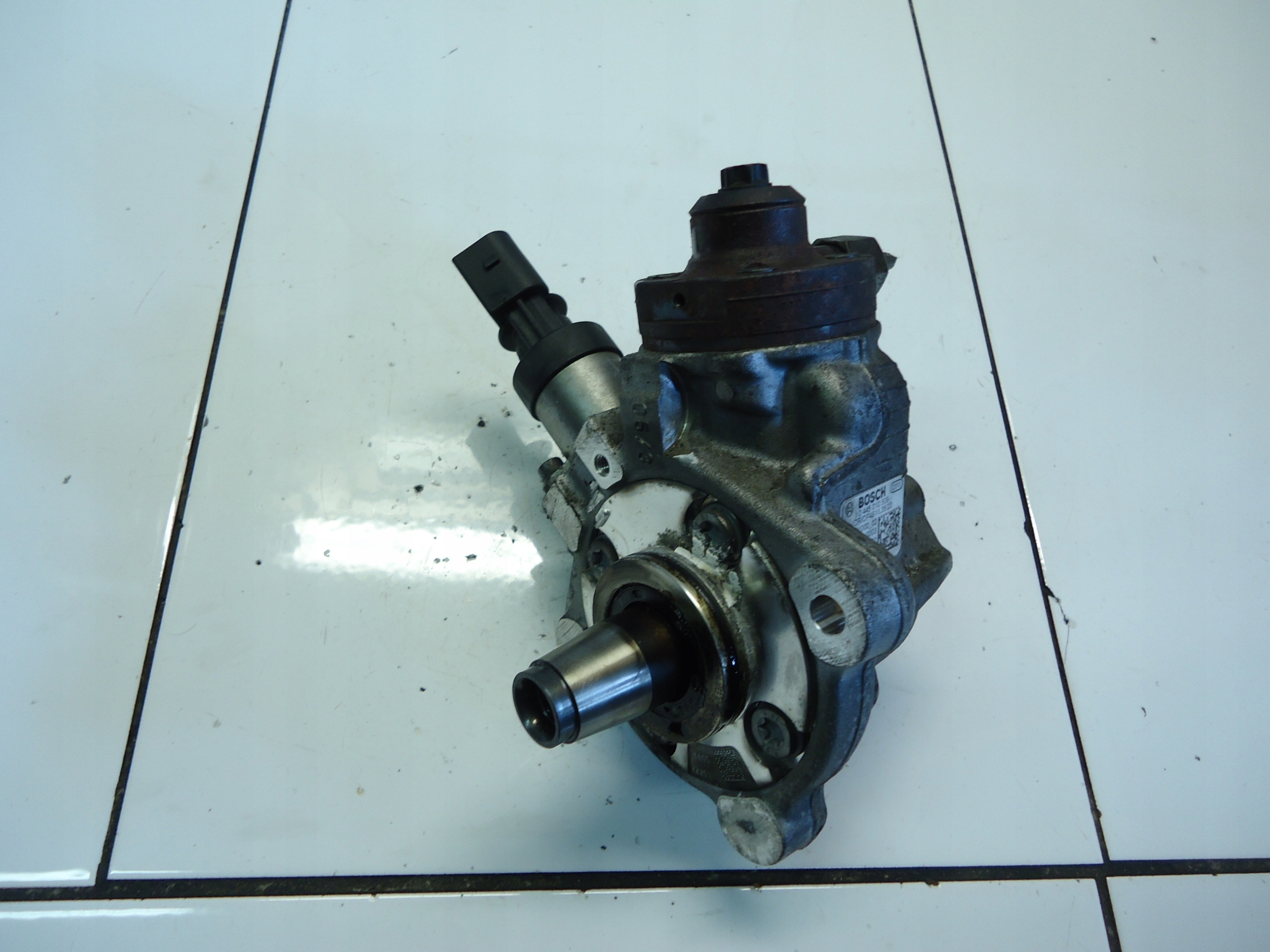 BMW 2.0D N47D20 injection pump 0445010509