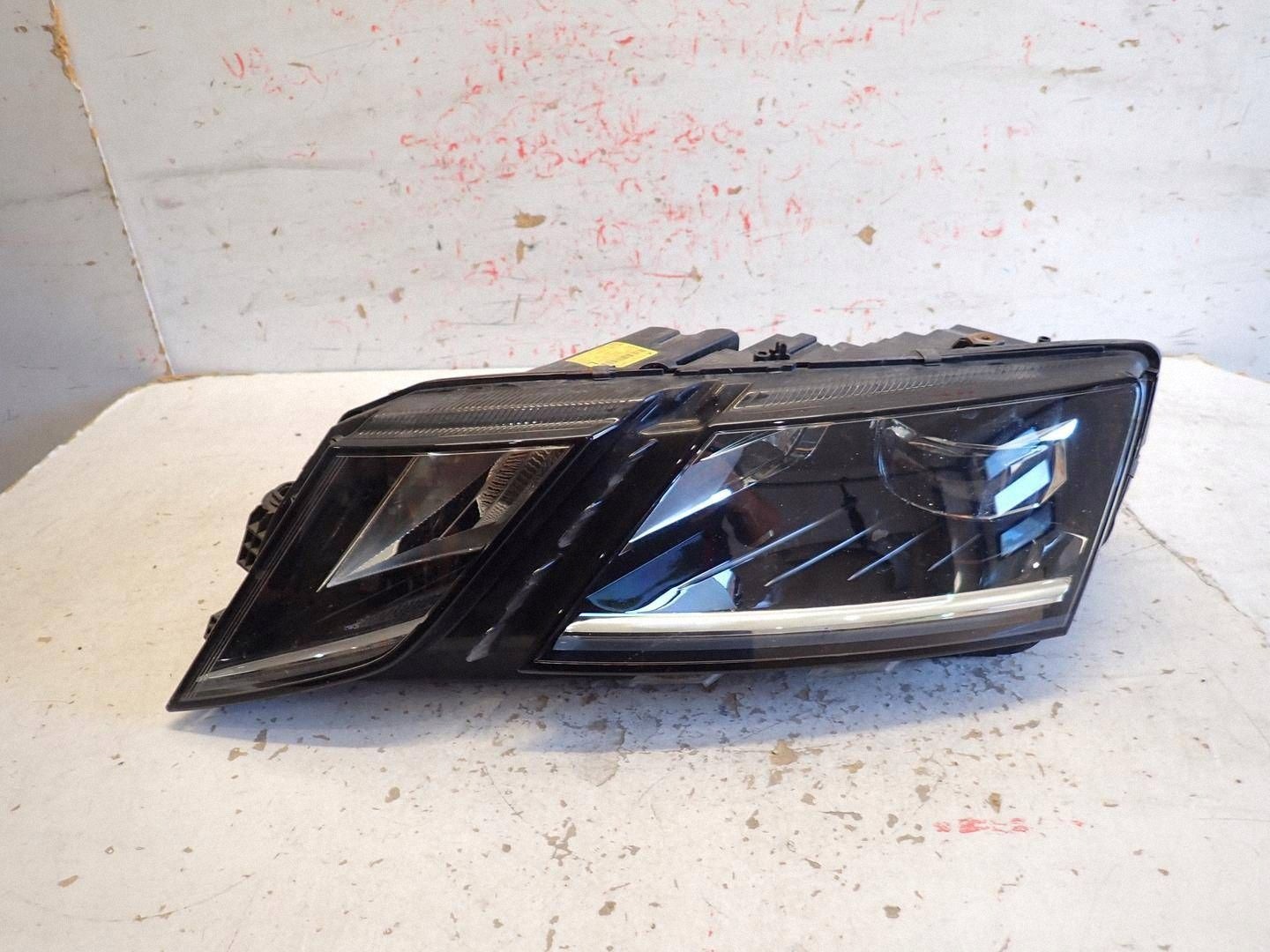 light front front left SKODA OCTAVIA III LIFT 2017- FULL LED 5E1941015D