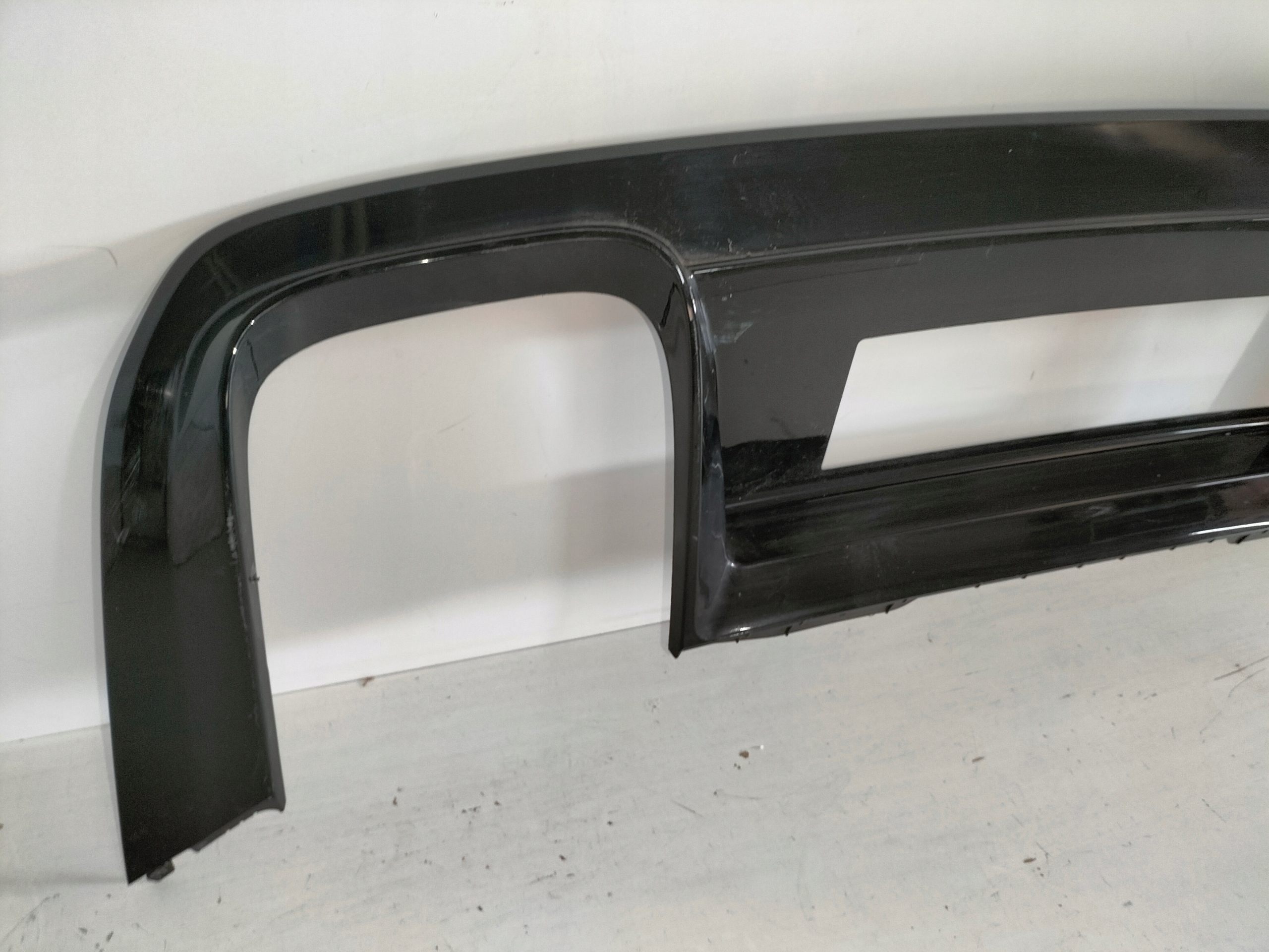 spoiler accessori Paraurti posteriore SEAT ATECA 16- CUPRA