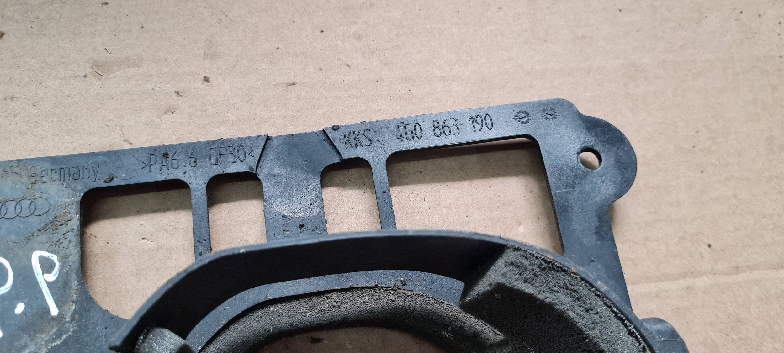 A6 C7 4G cover cap semi-axes right right front 4G0863190