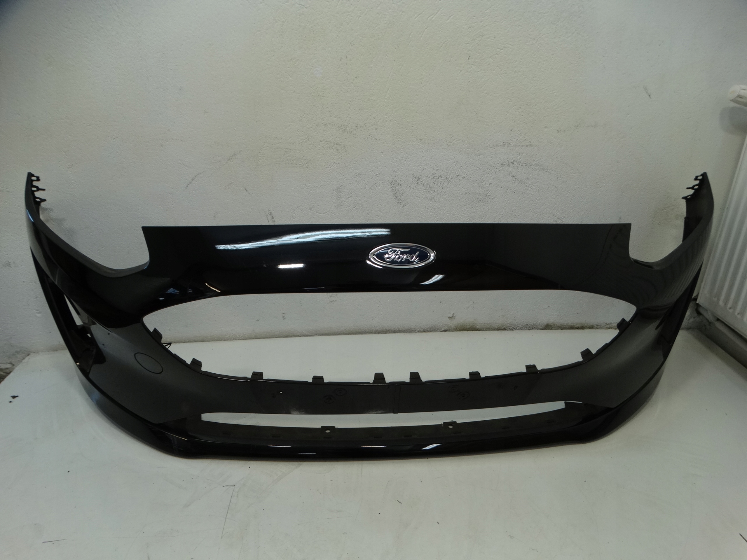 front bumper front FORD FIESTA MK8 H1BB-17757-A