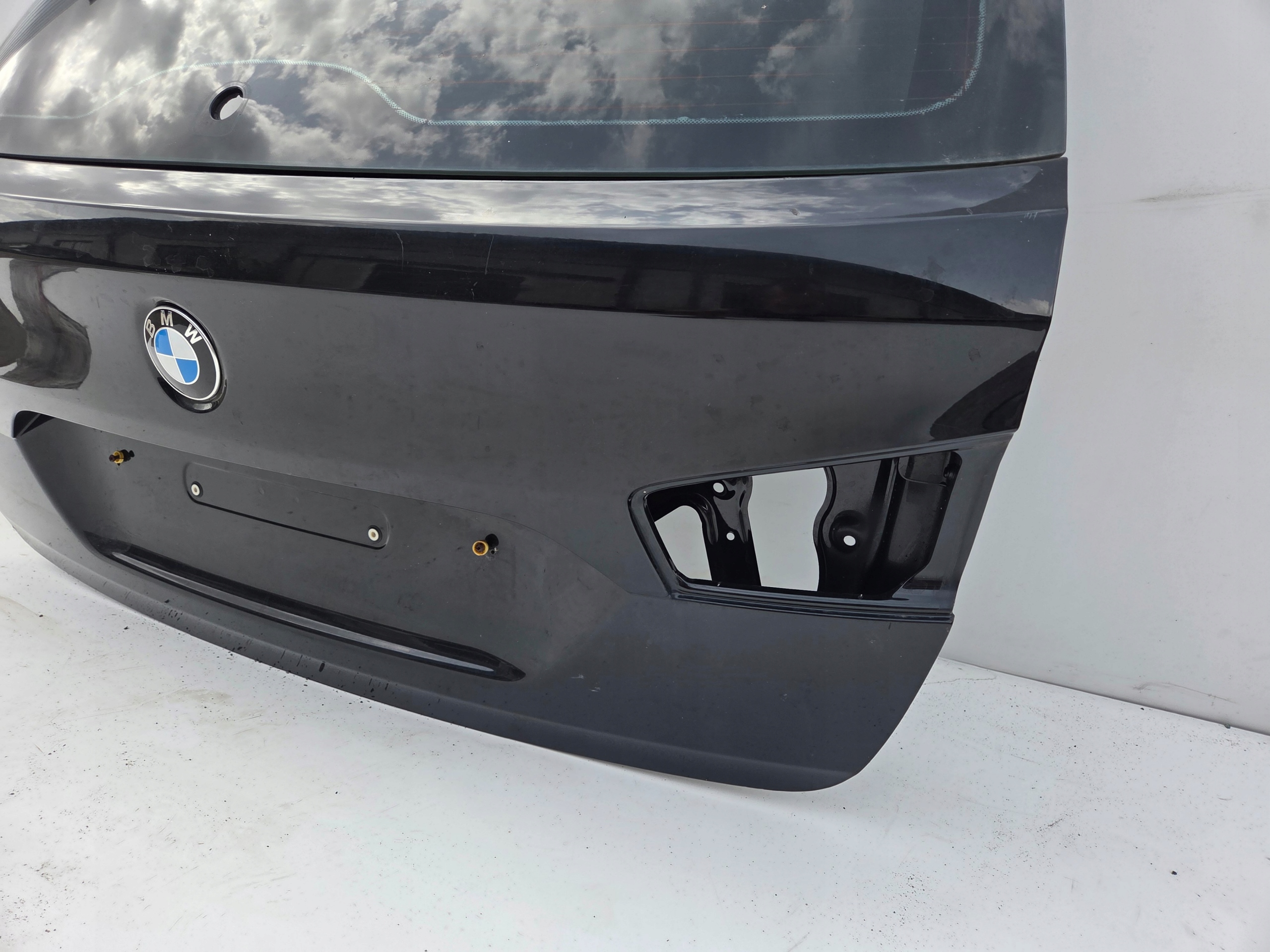 trunk door boot BMW F11 668