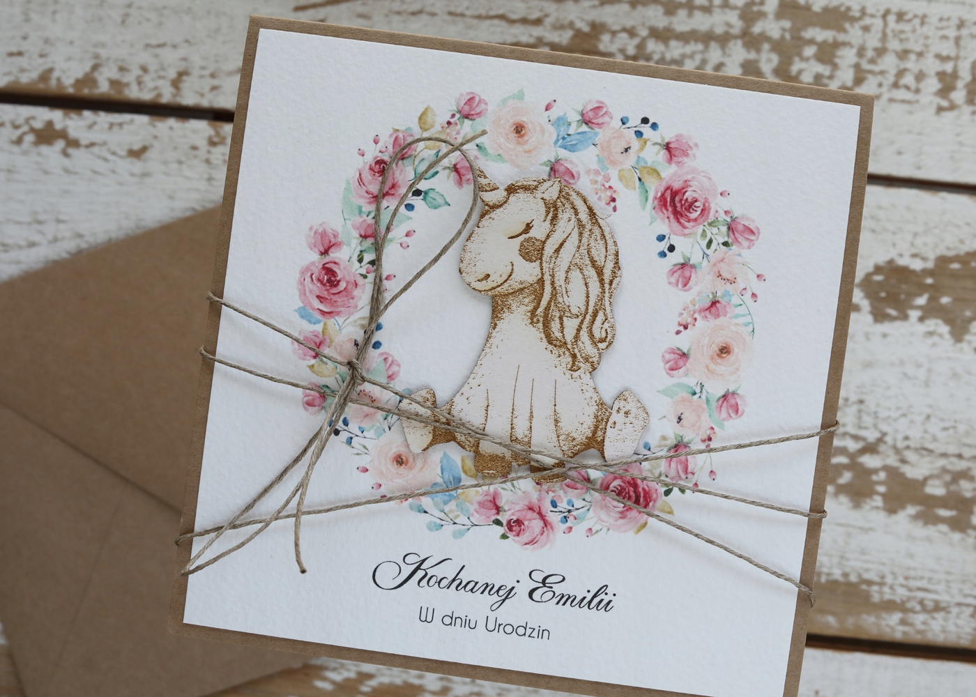 Ručně vyráběné přání k narozeninám dítěte