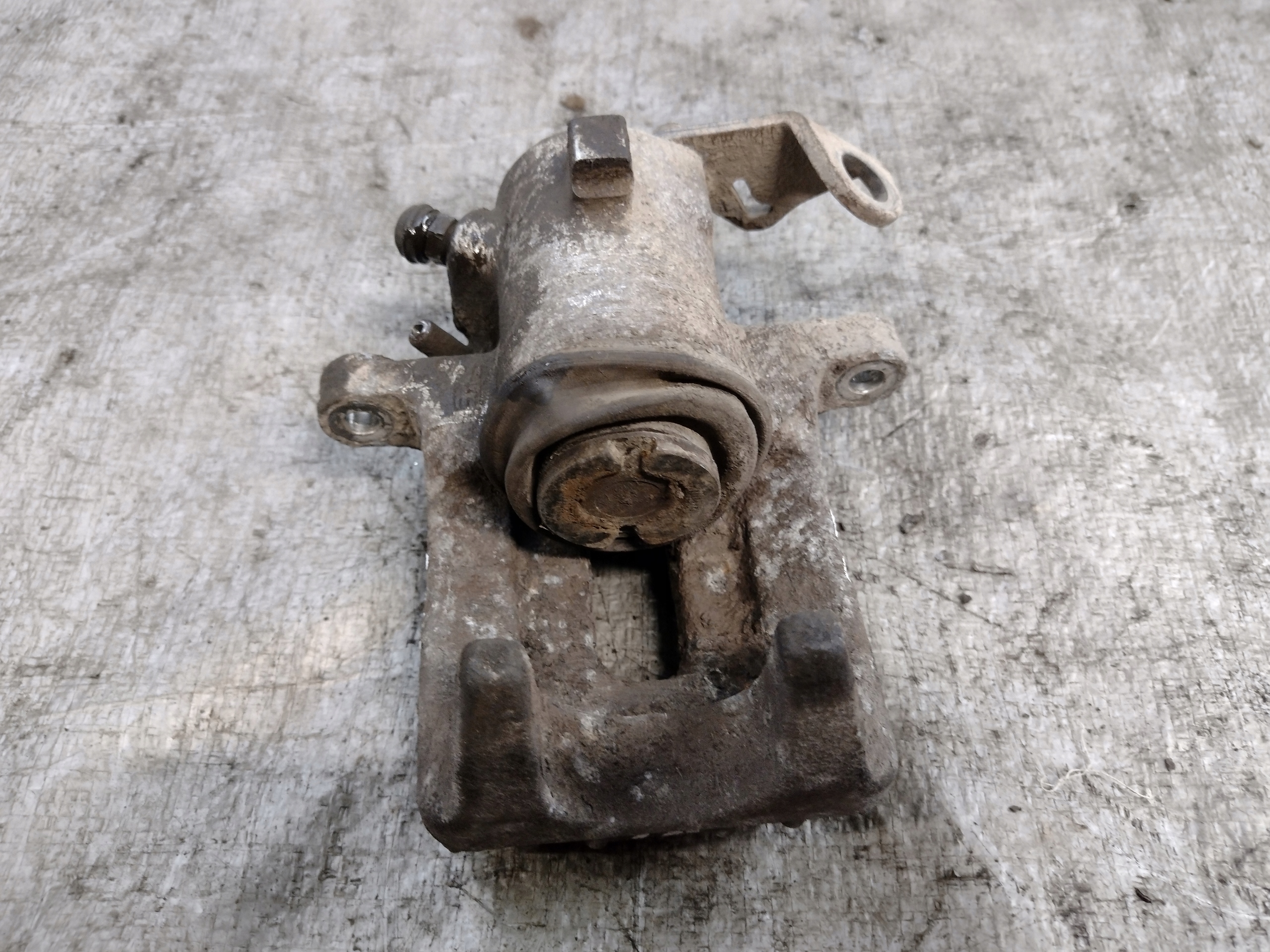 caliper brake right rear part Audi A3 8L 1,6B